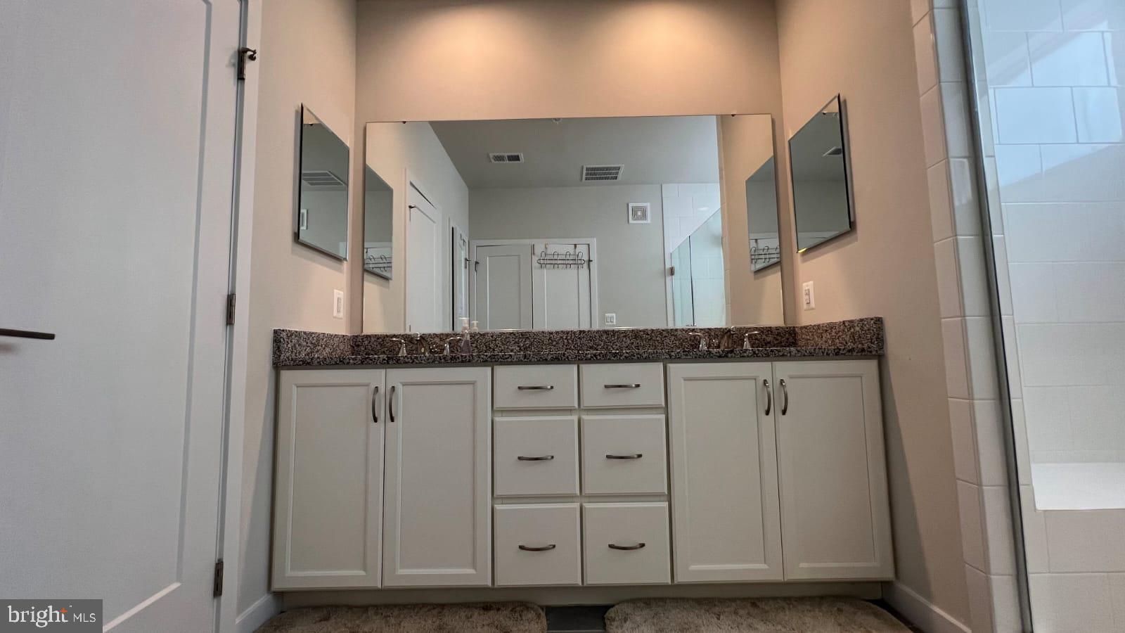 LOUDOUN VALLEY CARLISLE - Residential Lease