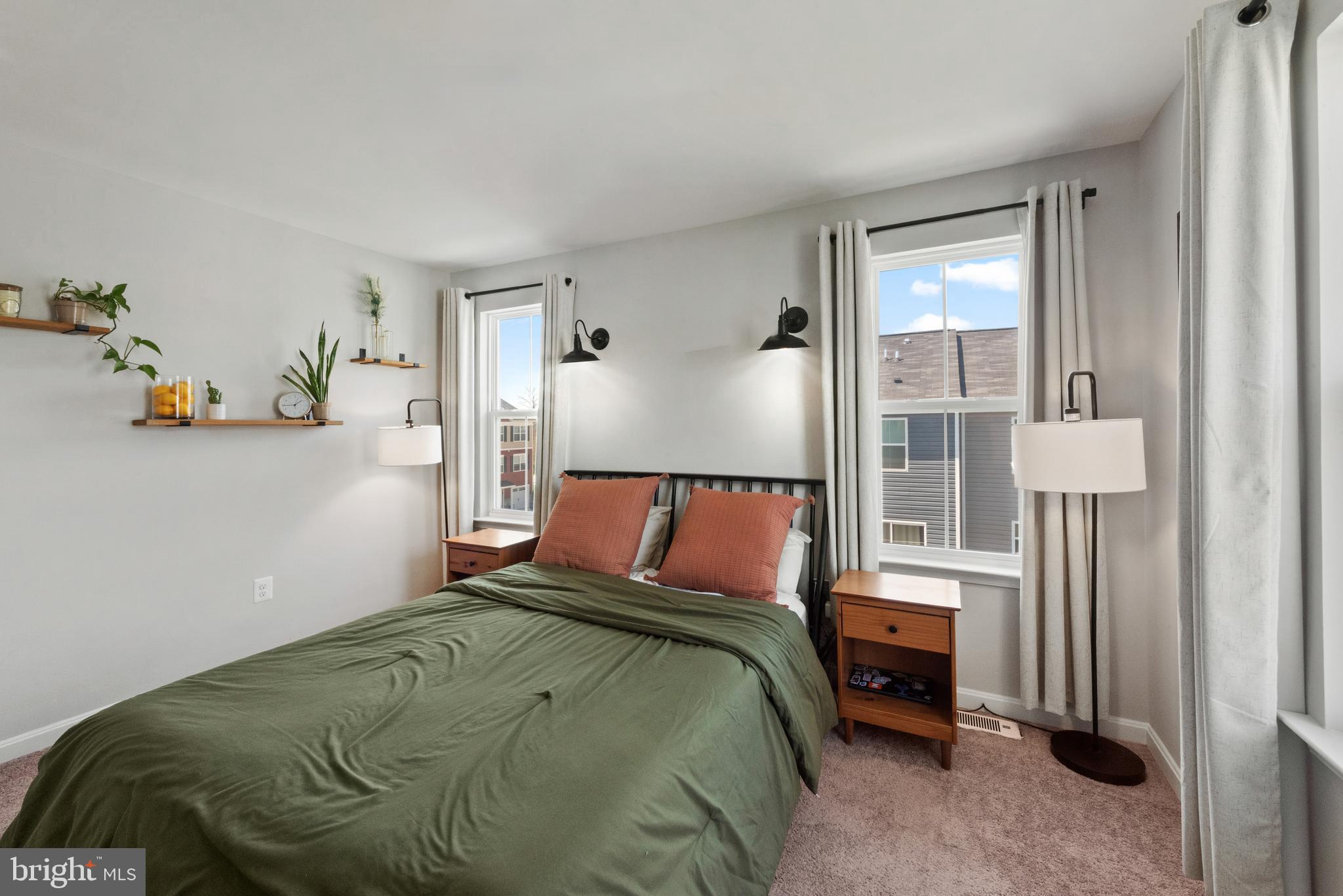 MEADE'S CROSSING - Residential