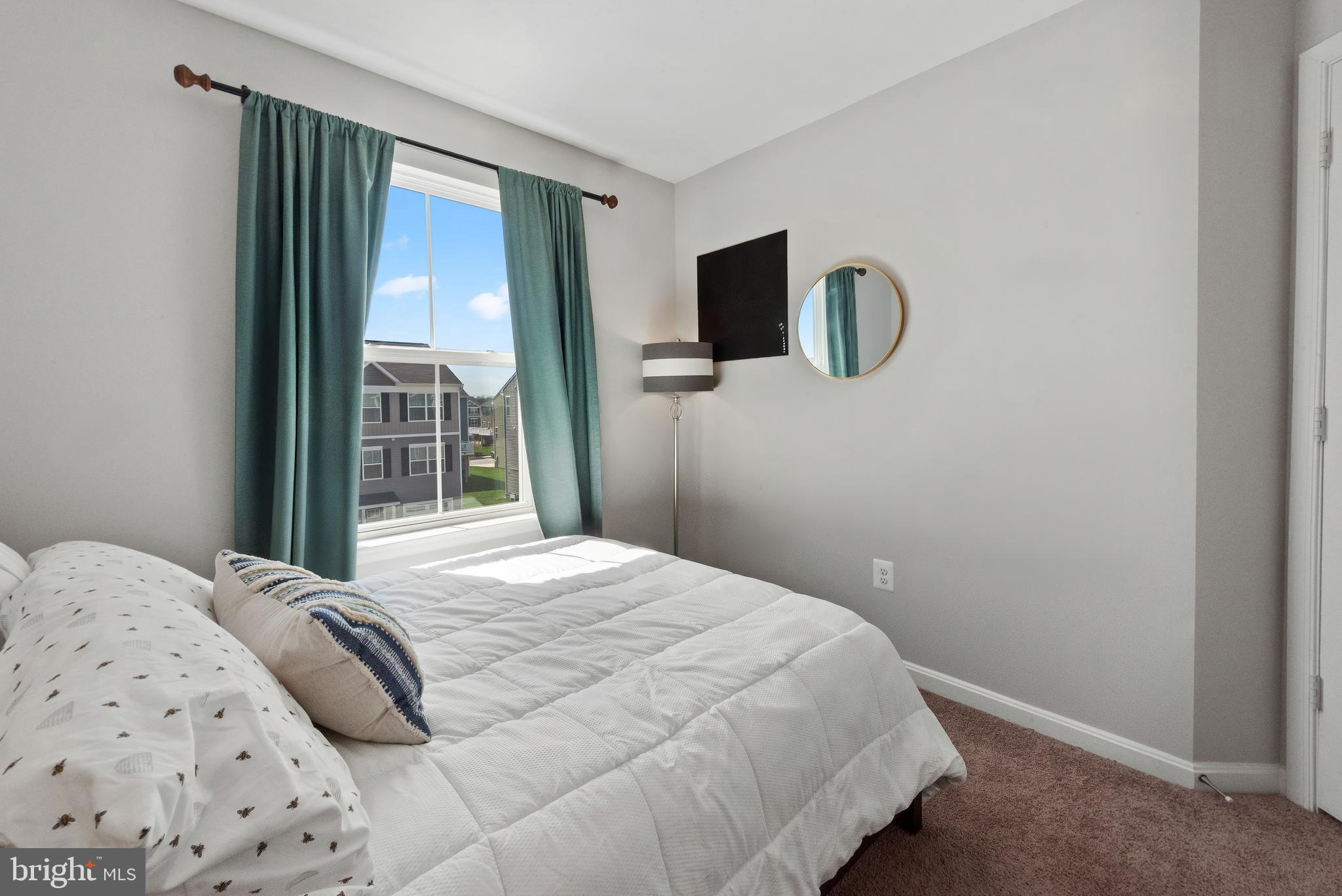 MEADE'S CROSSING - Residential