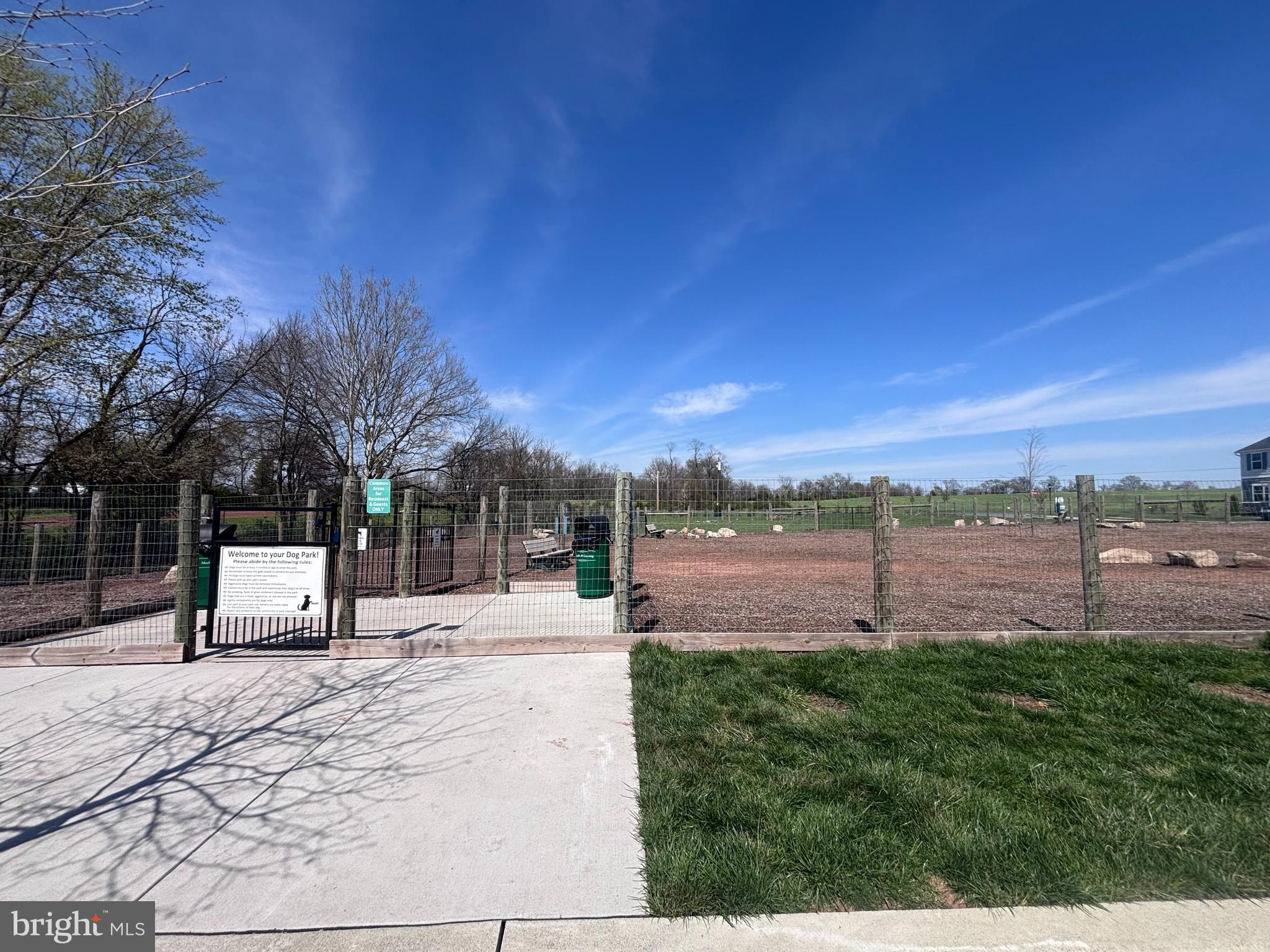 MEADE'S CROSSING - Residential