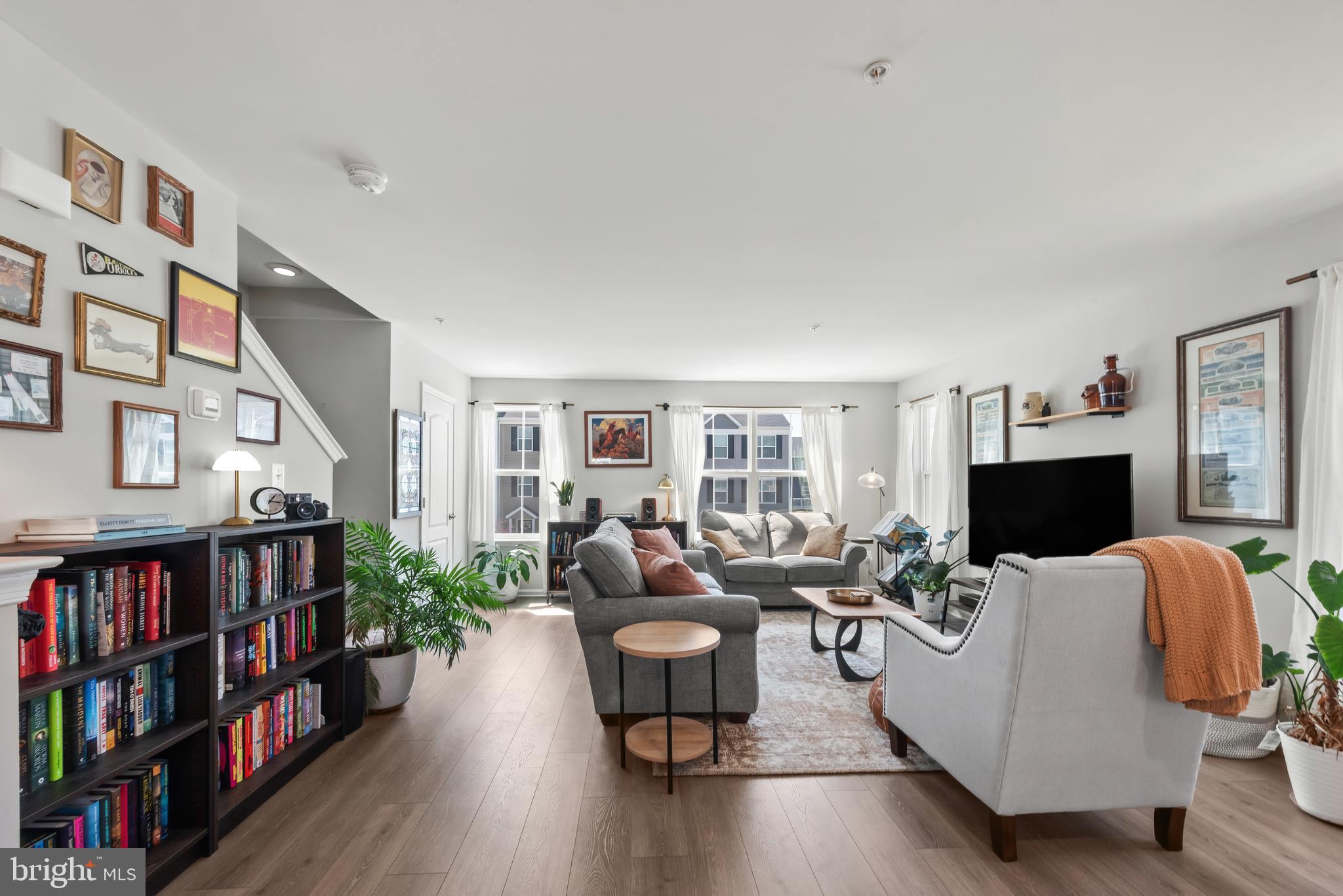 MEADE'S CROSSING - Residential