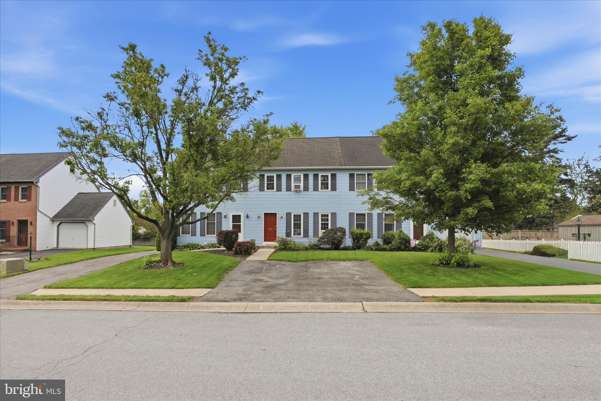 436 DEERFIELD DRIVE