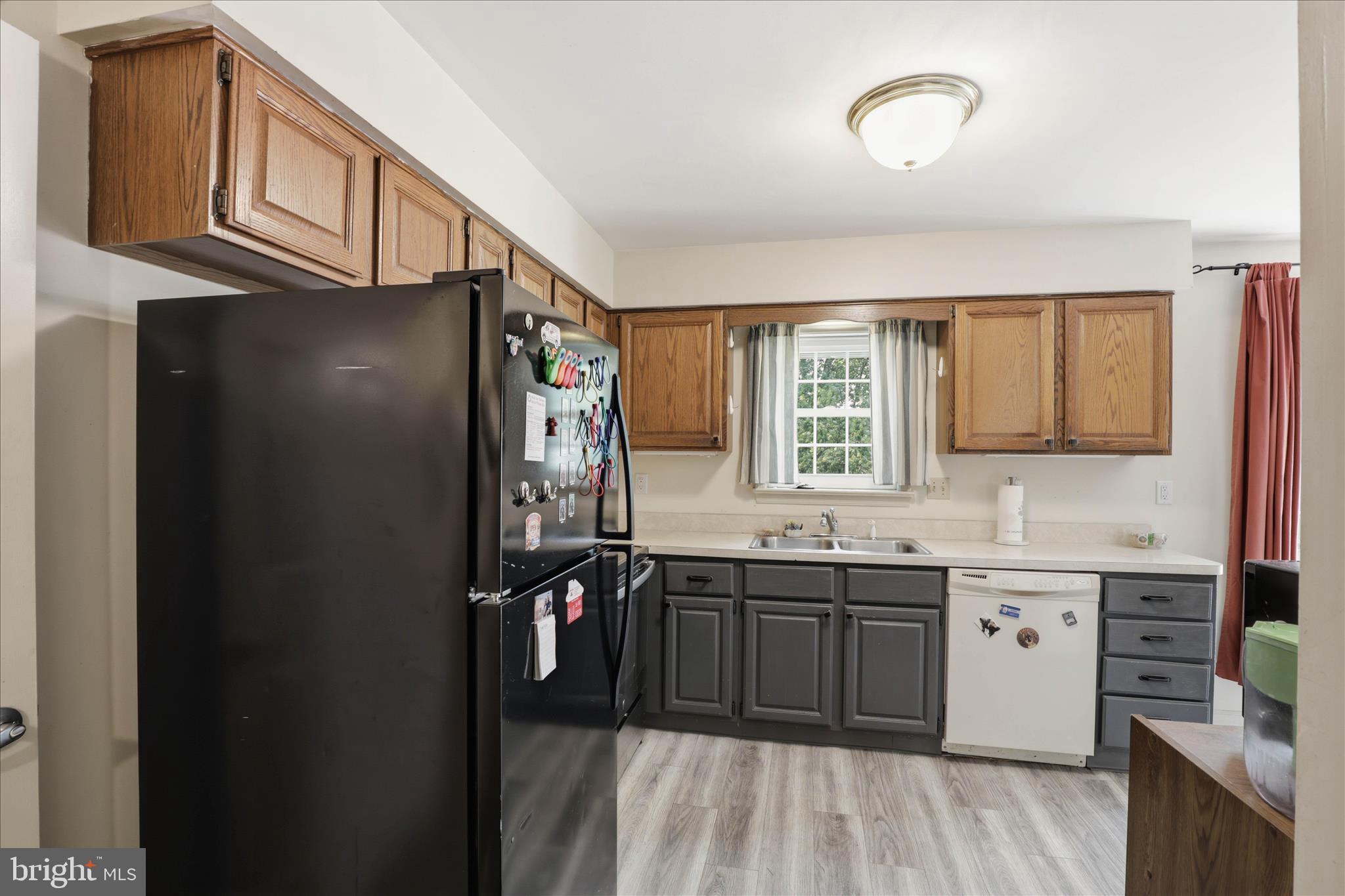 VILLAGE OF DEERFIELD - Residential