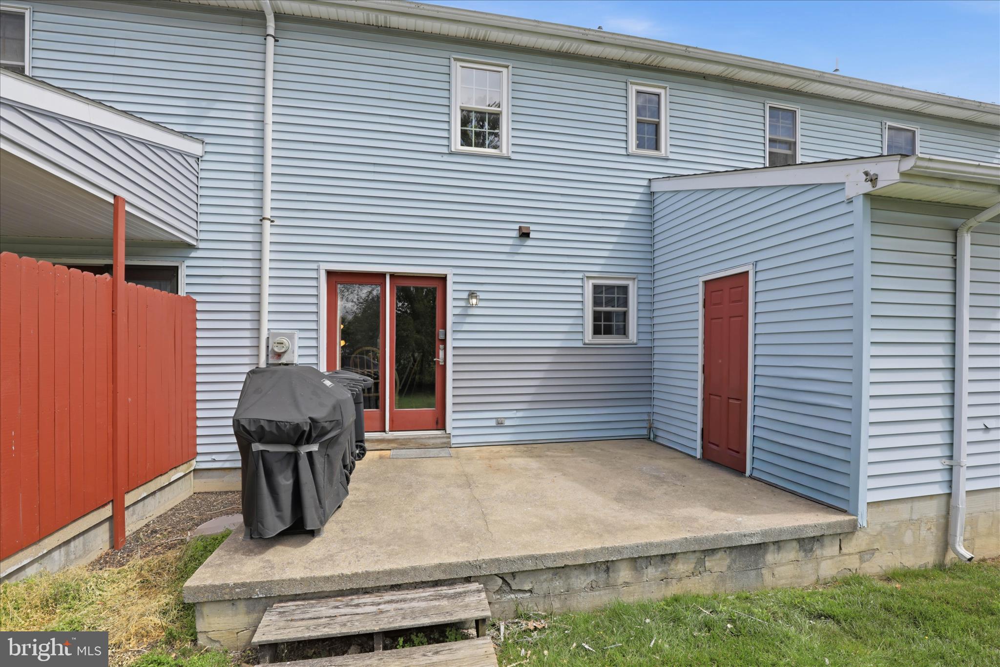 VILLAGE OF DEERFIELD - Residential