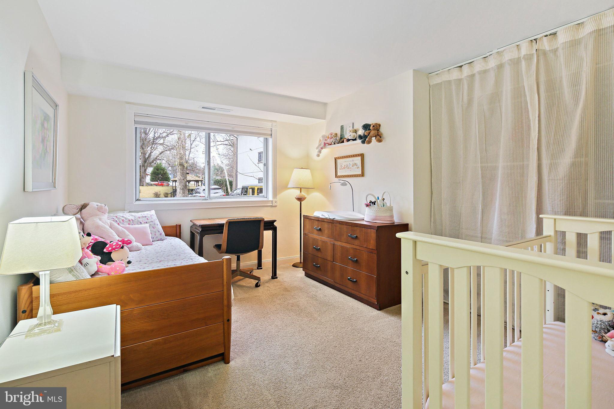 KENMANOR - Residential