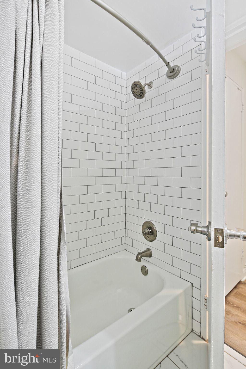 KENMANOR - Residential