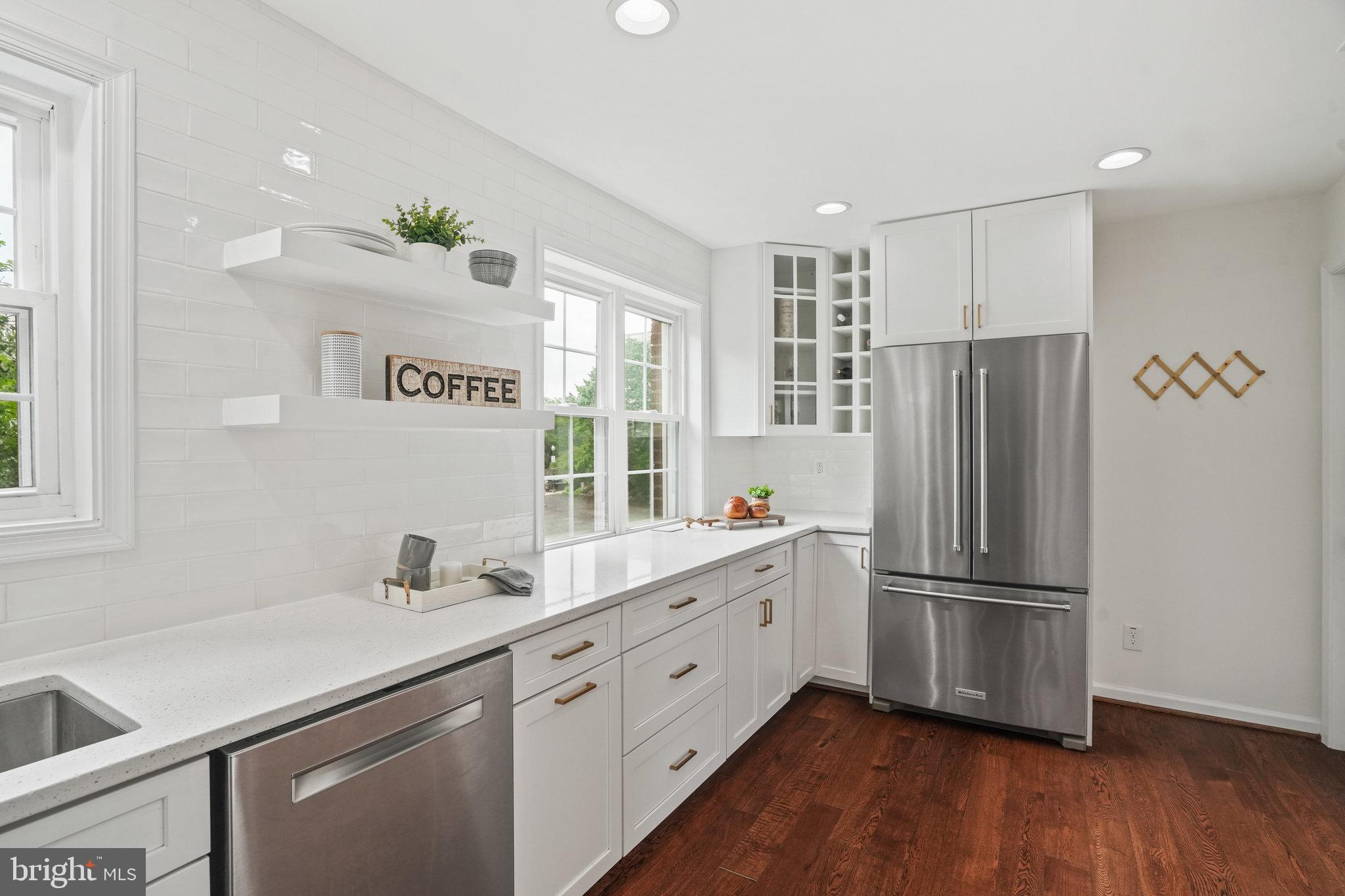 ROSSLYN HEIGHTS - Residential