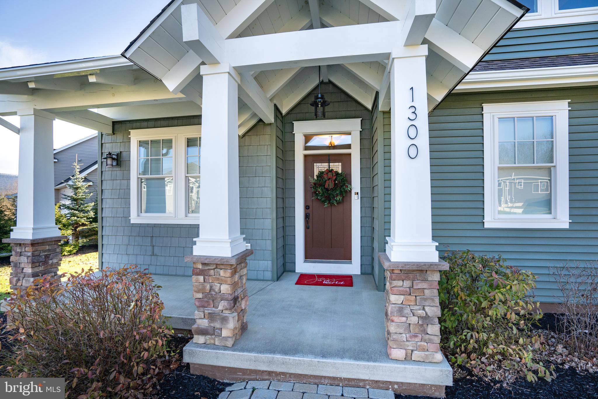 ROCKEY RIDGE - Residential