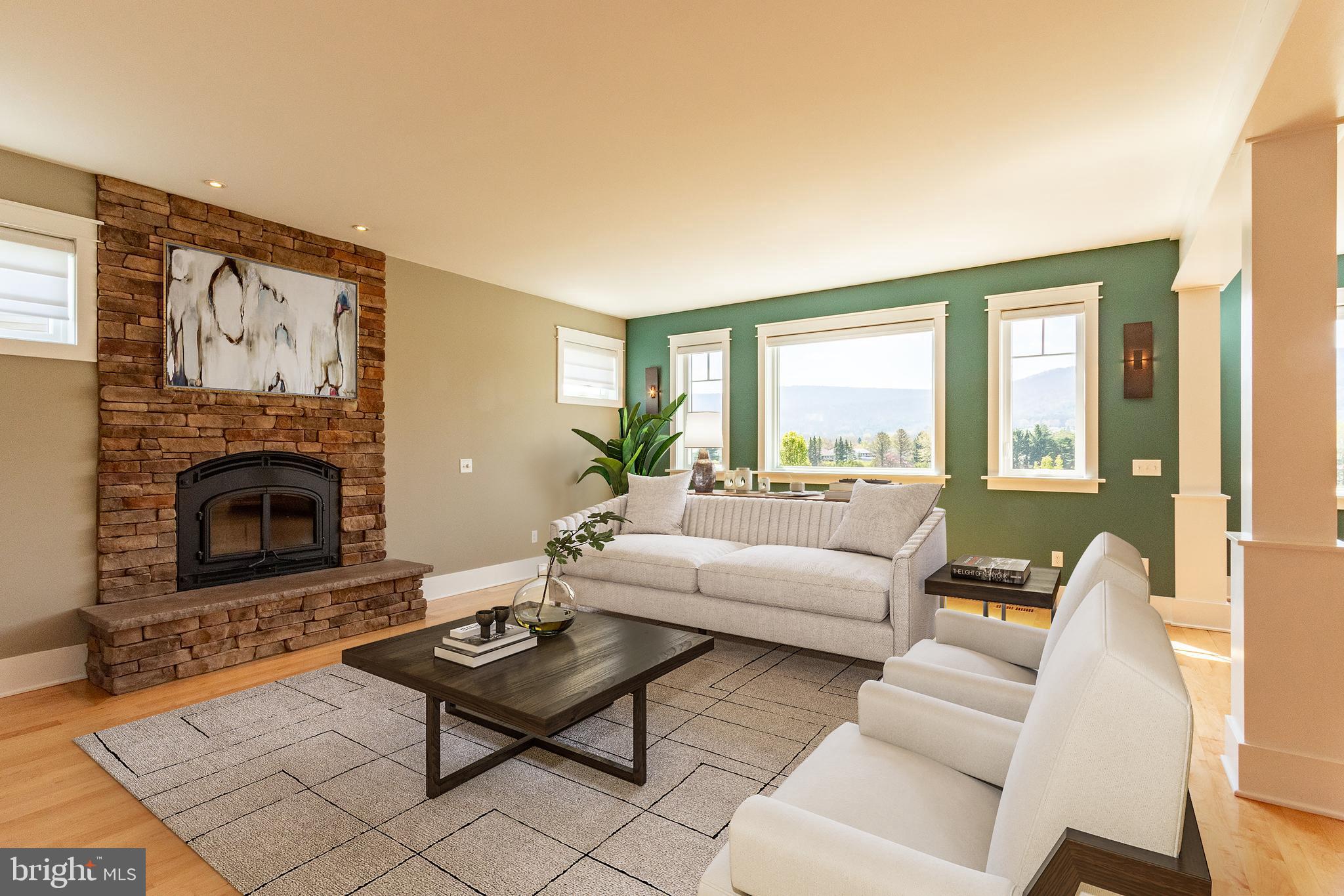 ROCKEY RIDGE - Residential