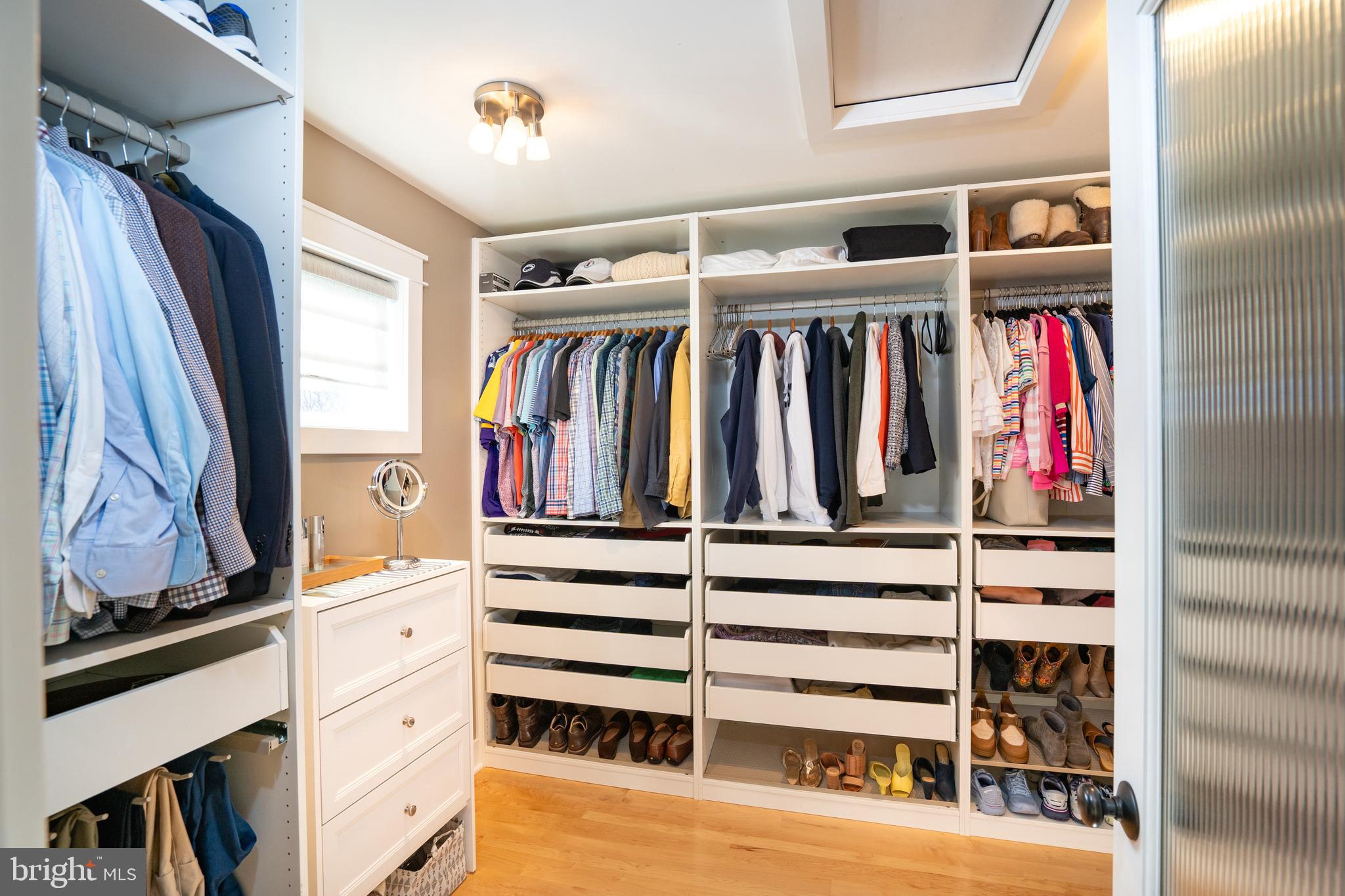 ROCKEY RIDGE - Residential