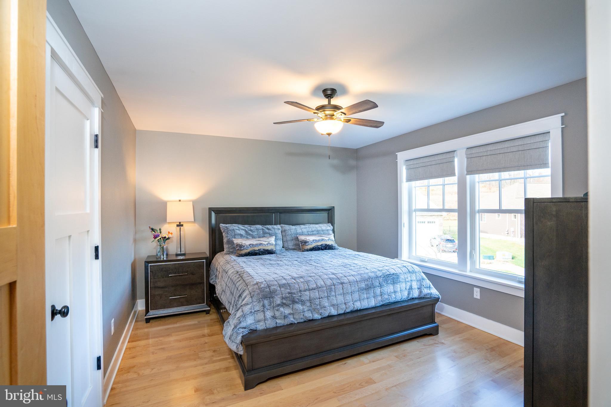 ROCKEY RIDGE - Residential