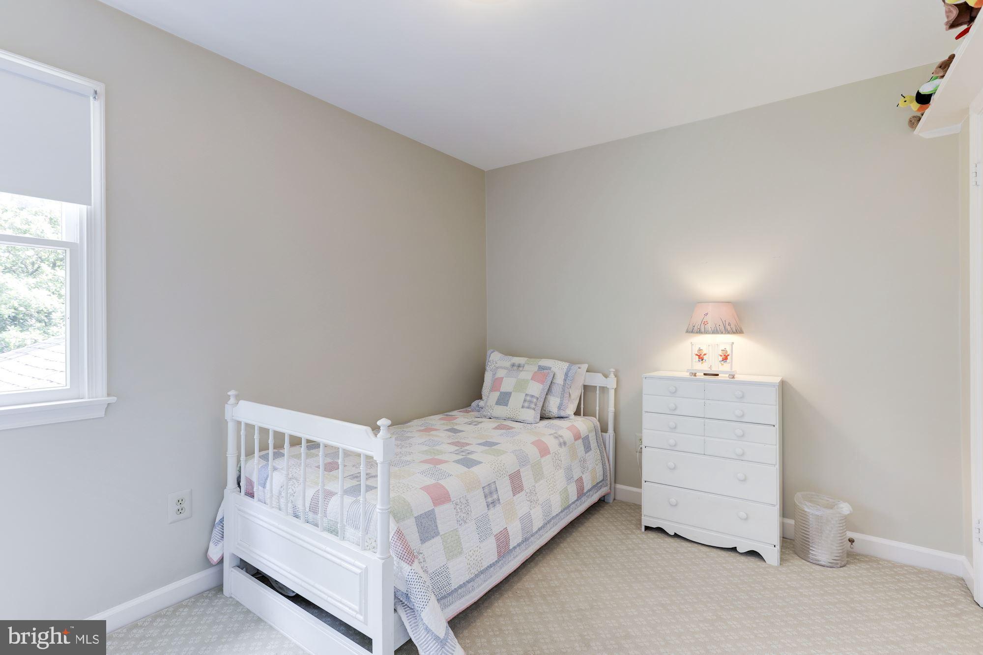 CHEVY CHASE VILLAGE - Residential