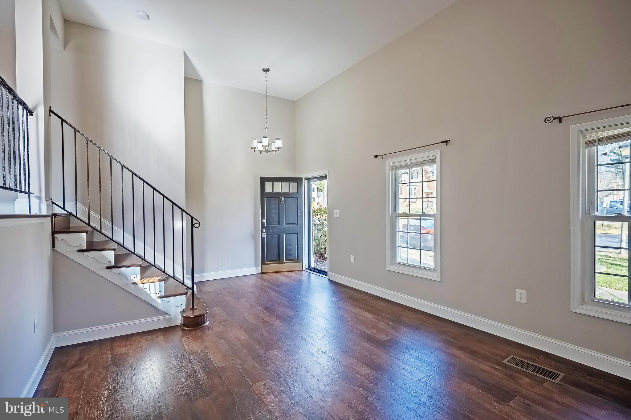 6039 LIBERTY BELL COURT