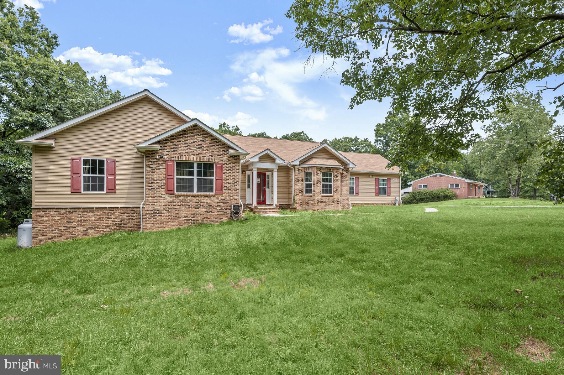 REGULARS - Residential