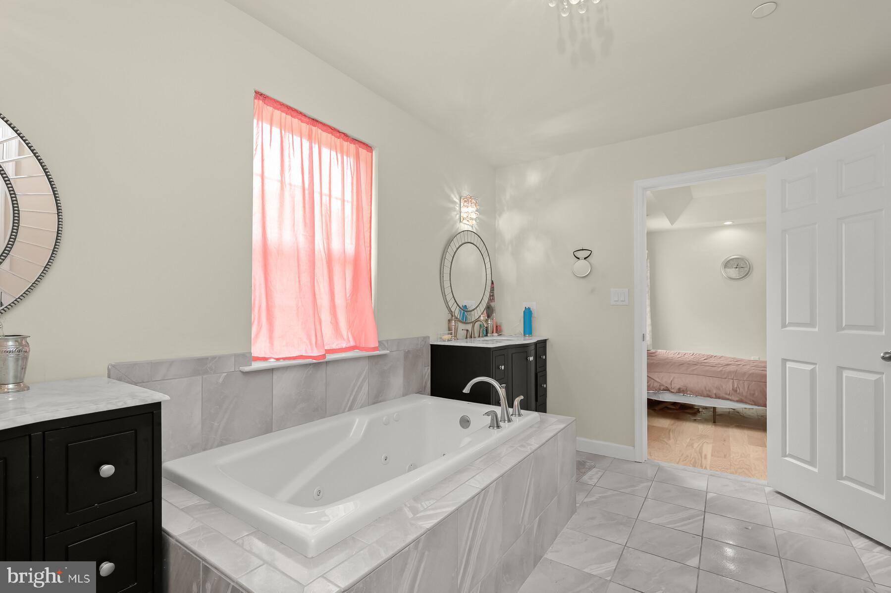 REGULARS - Residential