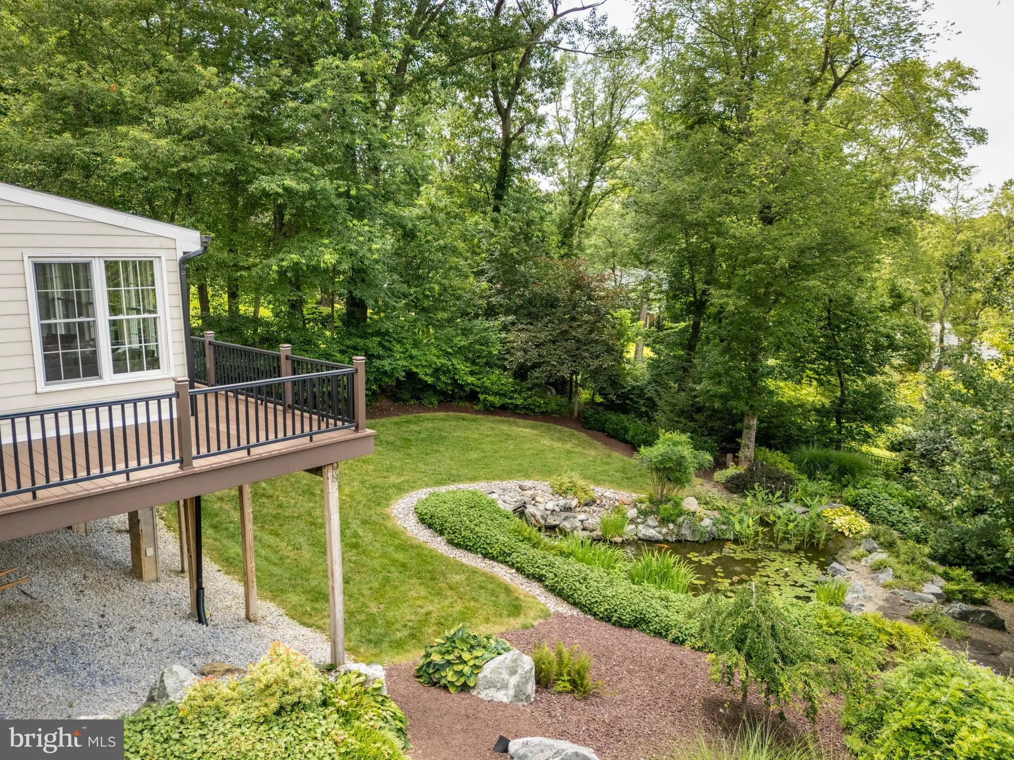 Broomall, Pennsylvania 19008, United States, 4 Bedrooms Bedrooms, ,3 BathroomsBathrooms,Residential,Active,172734