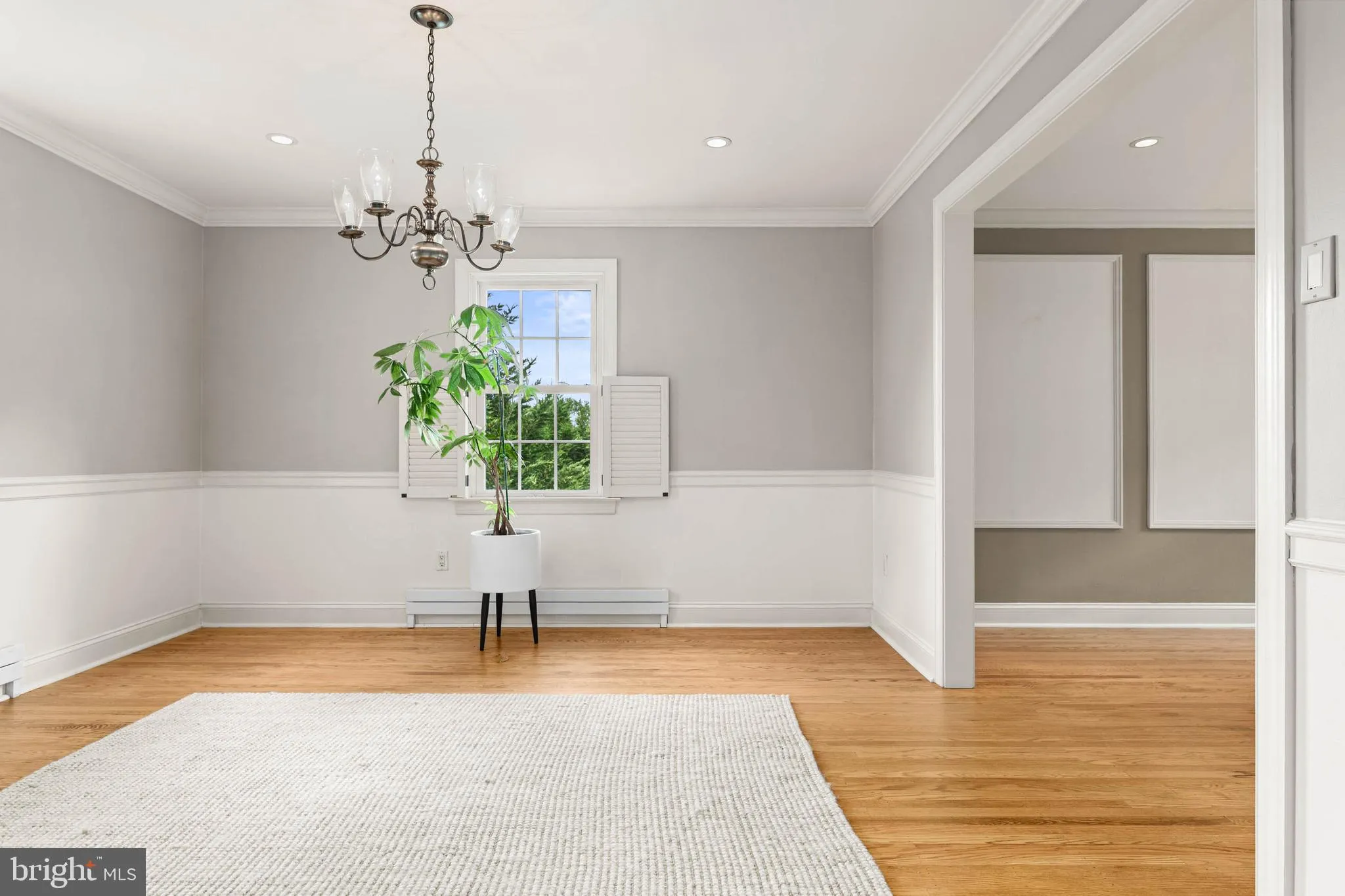 Broomall, Pennsylvania 19008, United States, 4 Bedrooms Bedrooms, ,3 BathroomsBathrooms,Residential,Active,172734