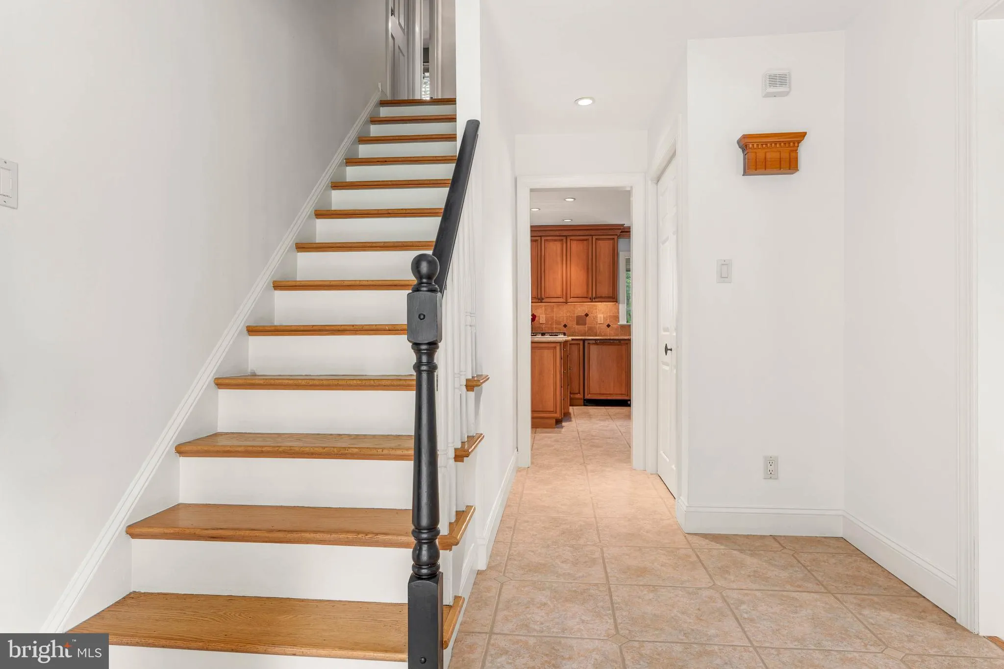 Broomall, Pennsylvania 19008, United States, 4 Bedrooms Bedrooms, ,3 BathroomsBathrooms,Residential,Active,172734