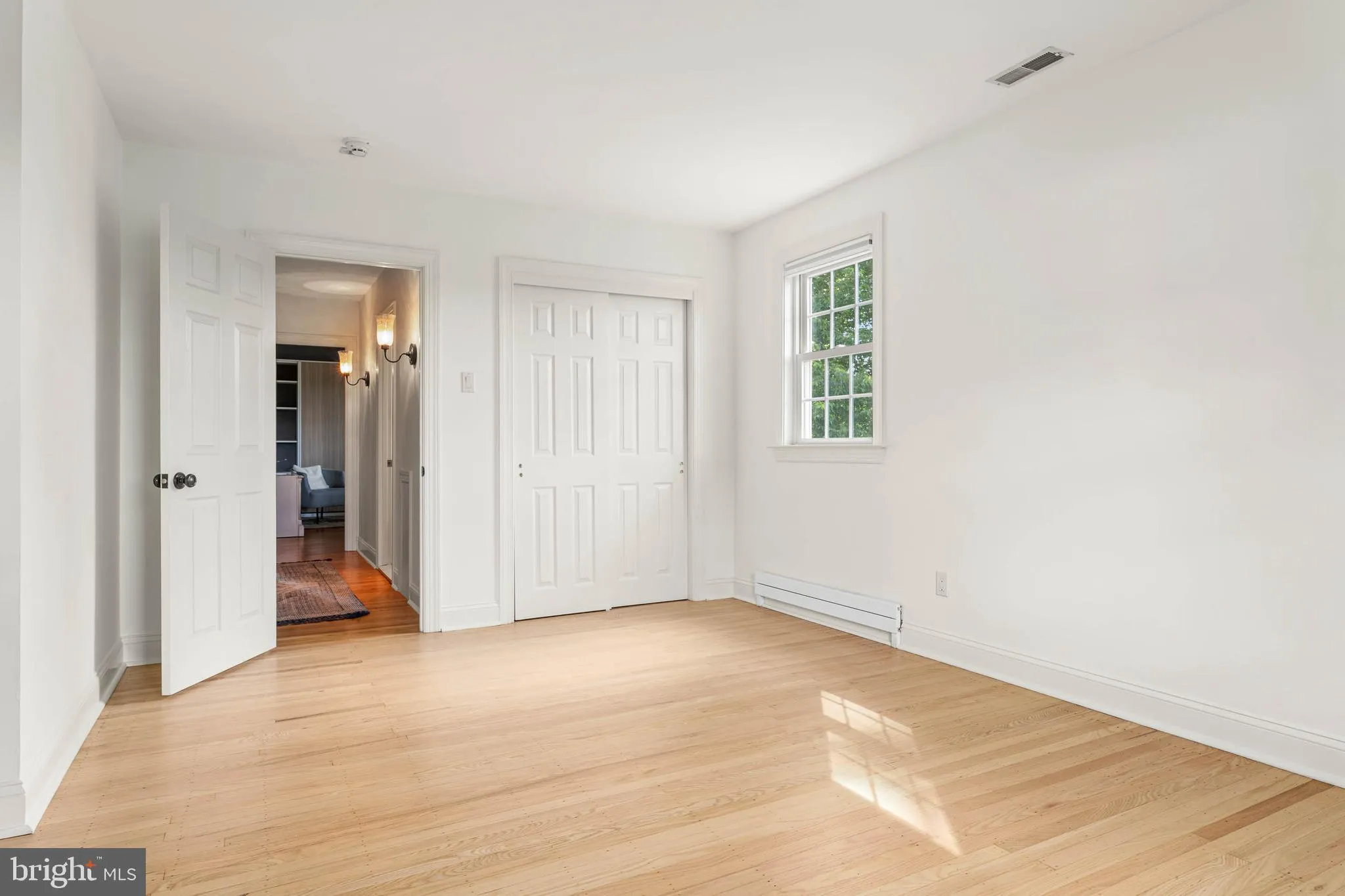 Broomall, Pennsylvania 19008, United States, 4 Bedrooms Bedrooms, ,3 BathroomsBathrooms,Residential,Active,172734