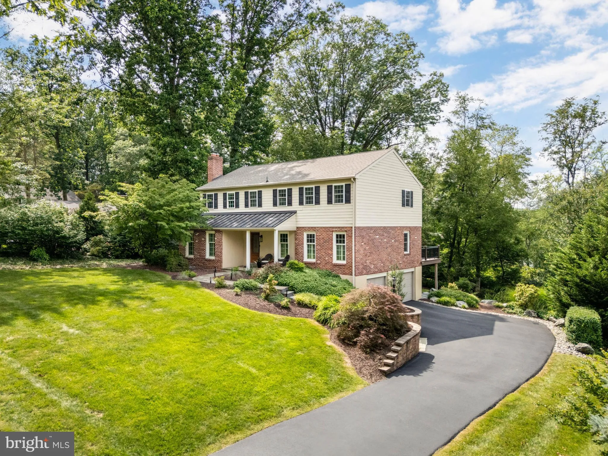 Broomall, Pennsylvania 19008, United States, 4 Bedrooms Bedrooms, ,3 BathroomsBathrooms,Residential,Active,172734