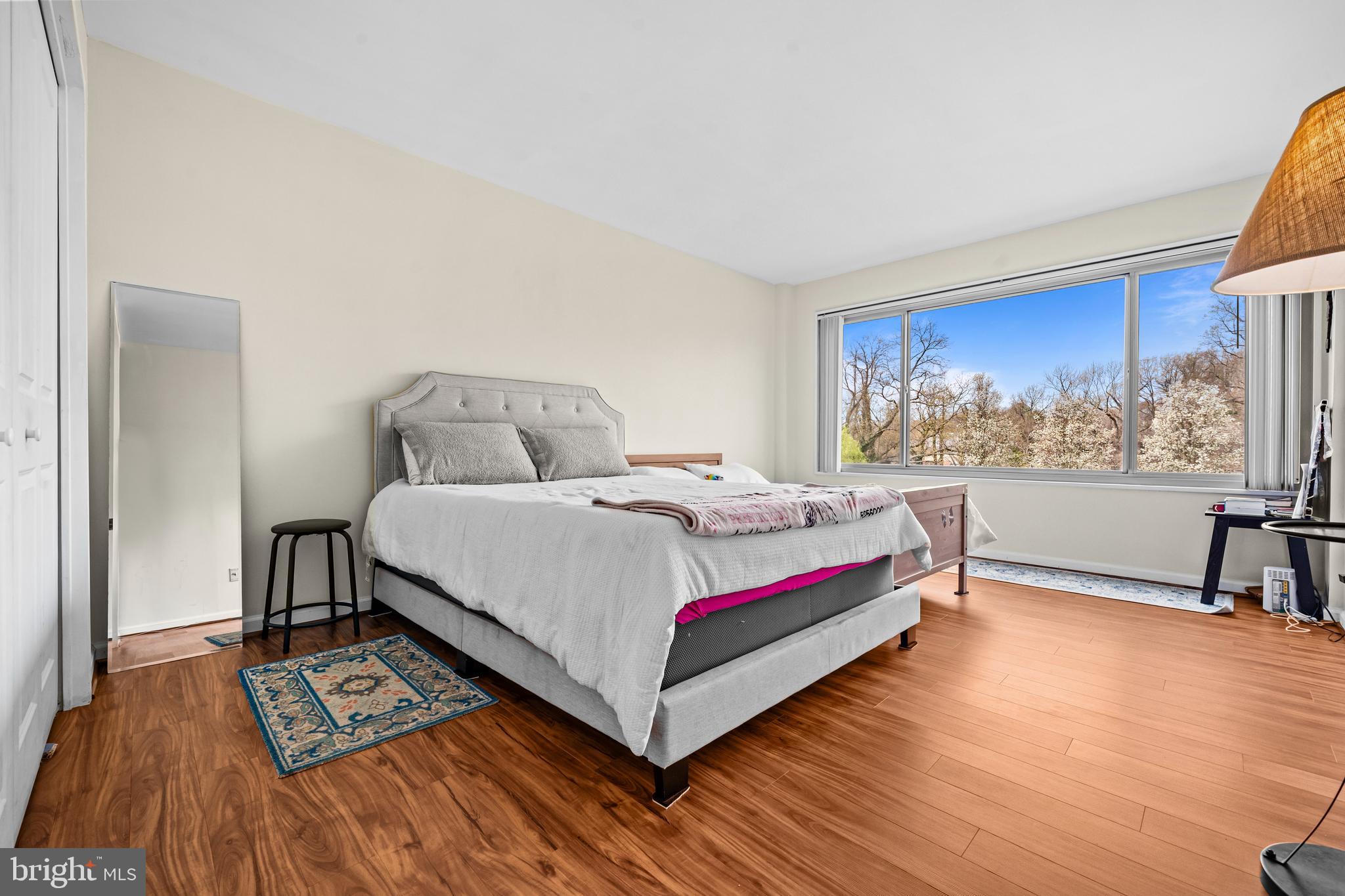 MAIN STREET GREEN - Residential