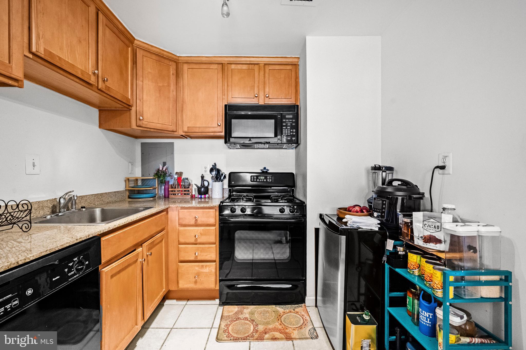 MAIN STREET GREEN - Residential