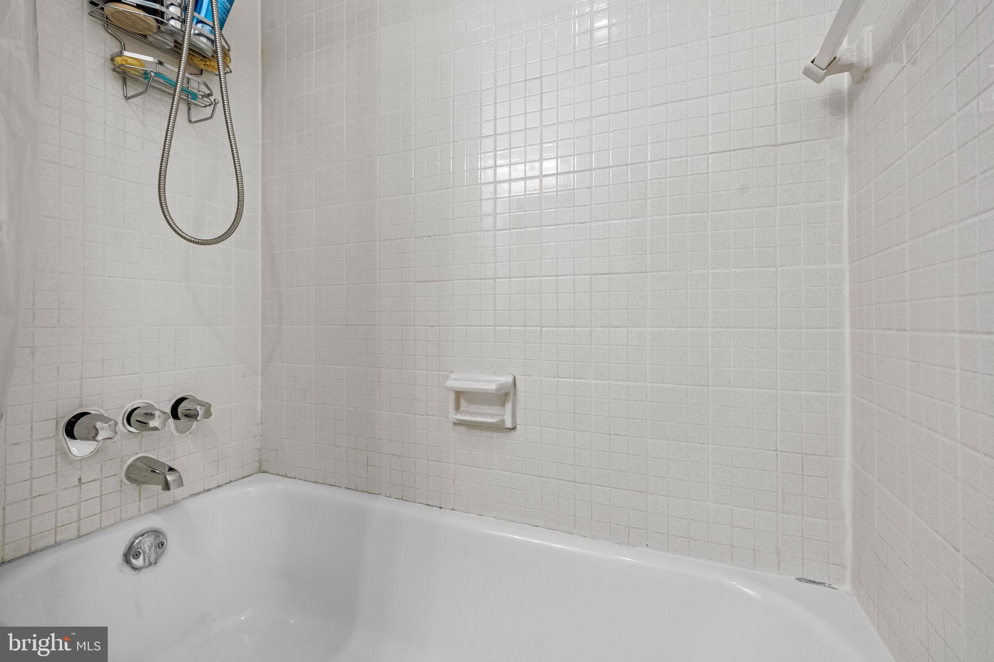 MAIN STREET GREEN - Residential