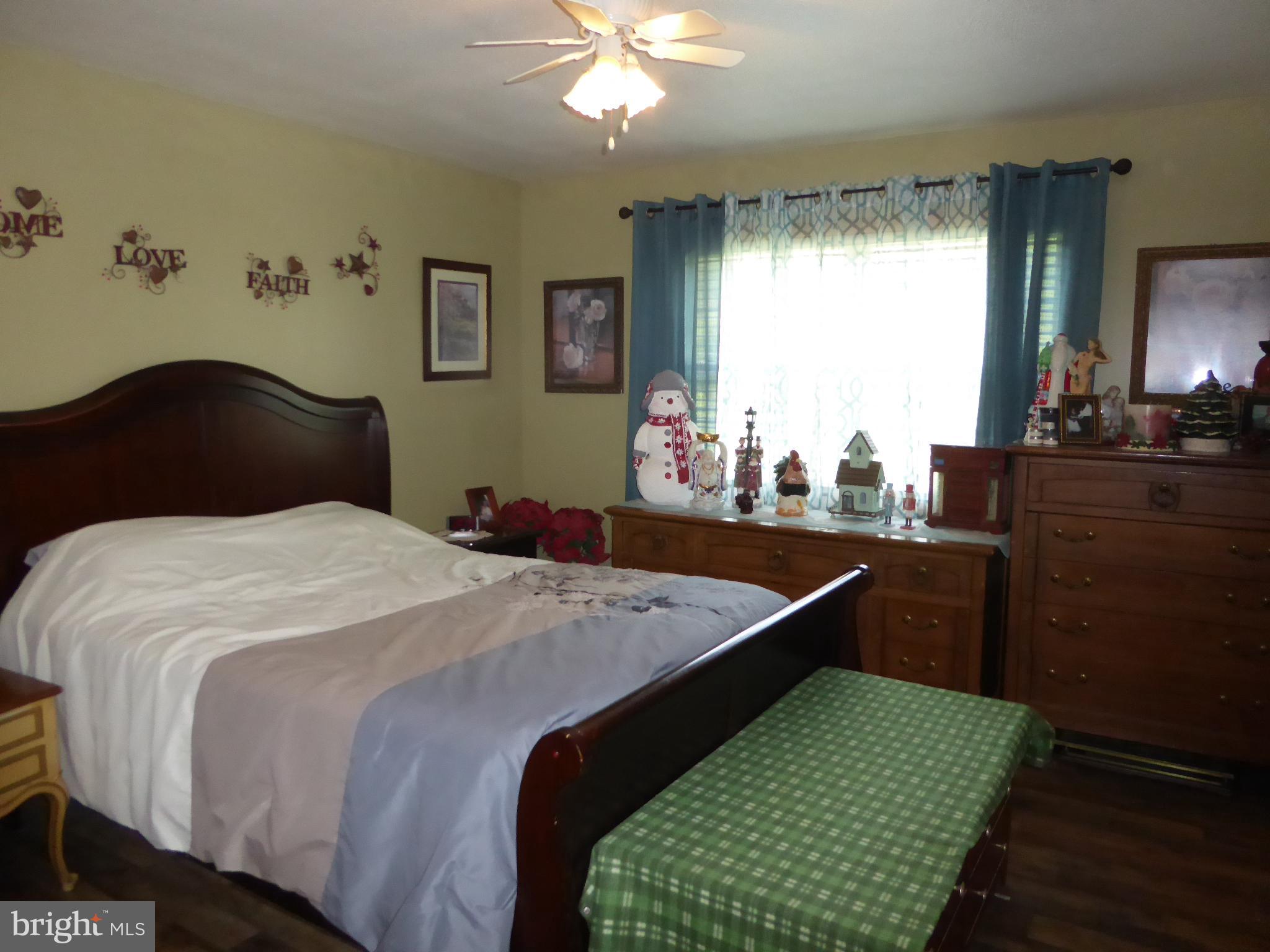 MEADOWLANDS - Residential