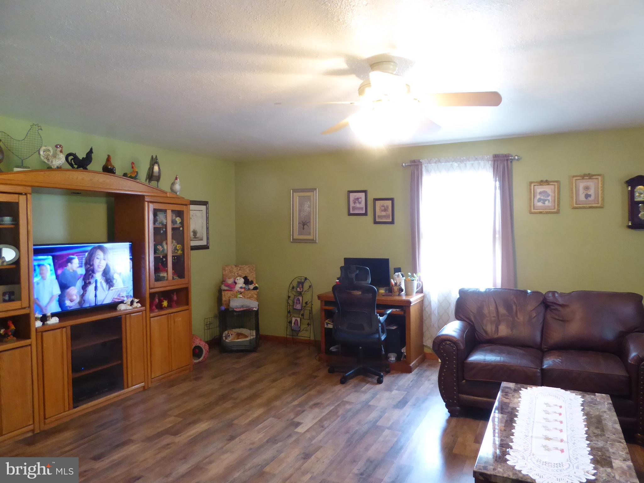 MEADOWLANDS - Residential