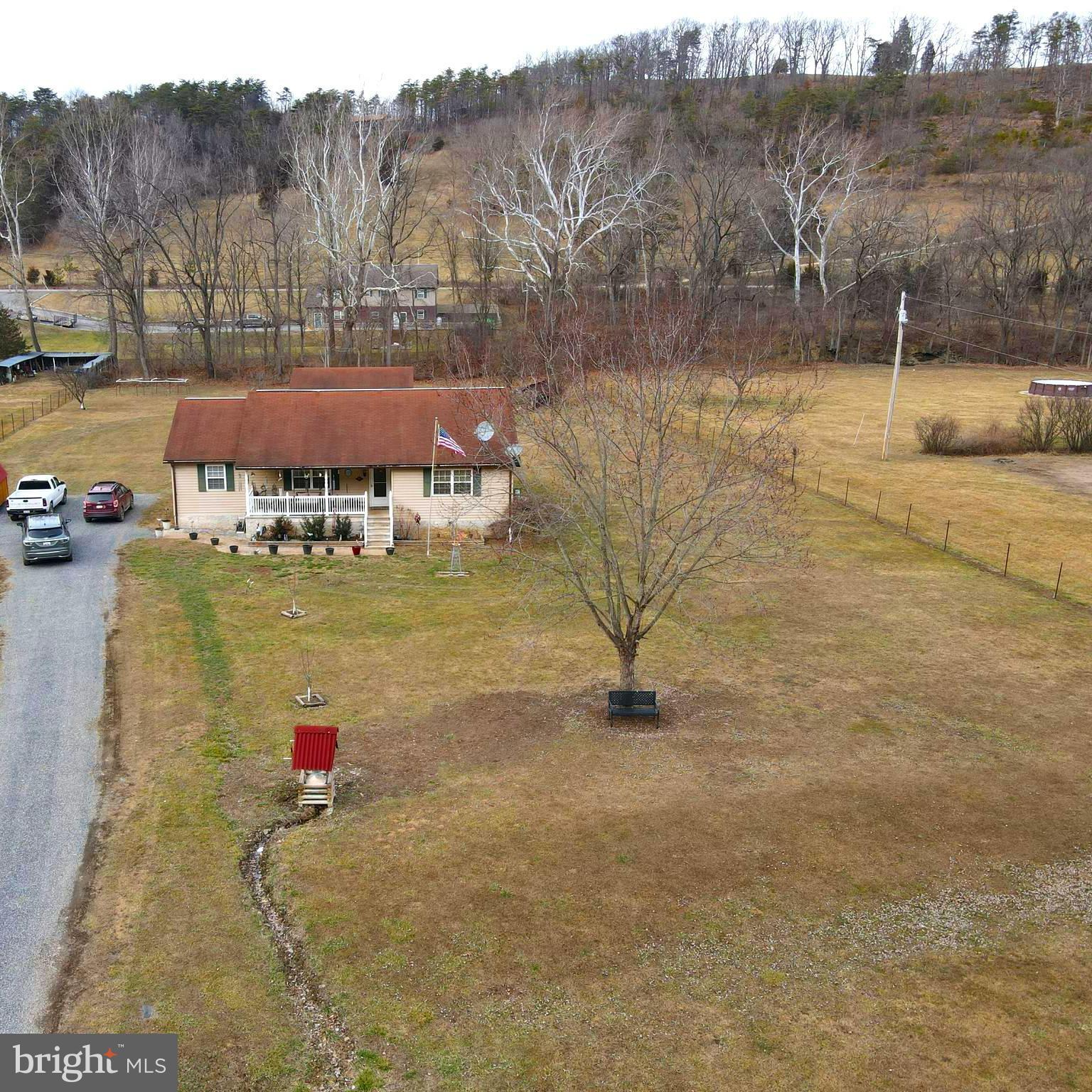 MEADOWLANDS - Residential