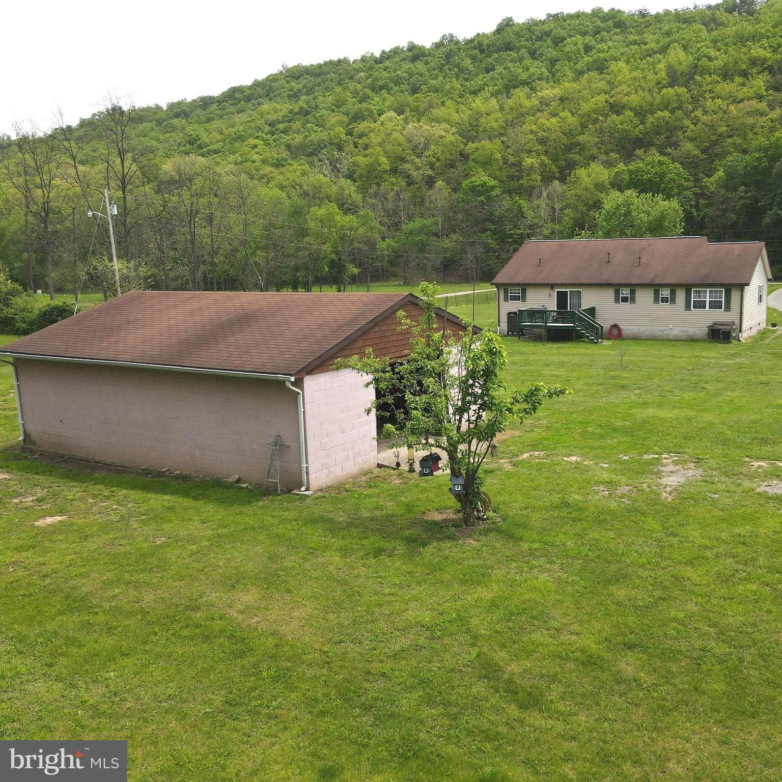 MEADOWLANDS - Residential