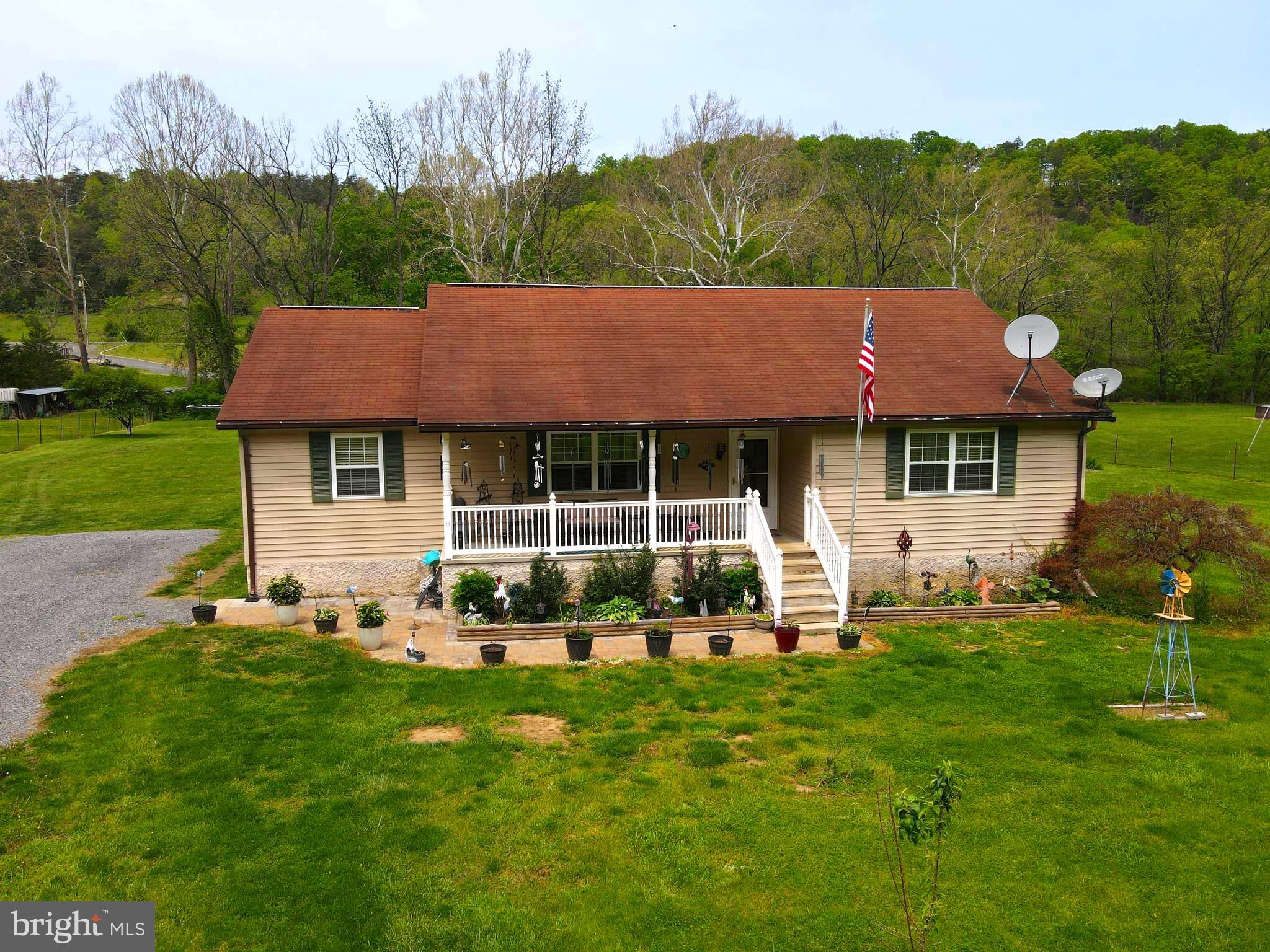 MEADOWLANDS - Residential