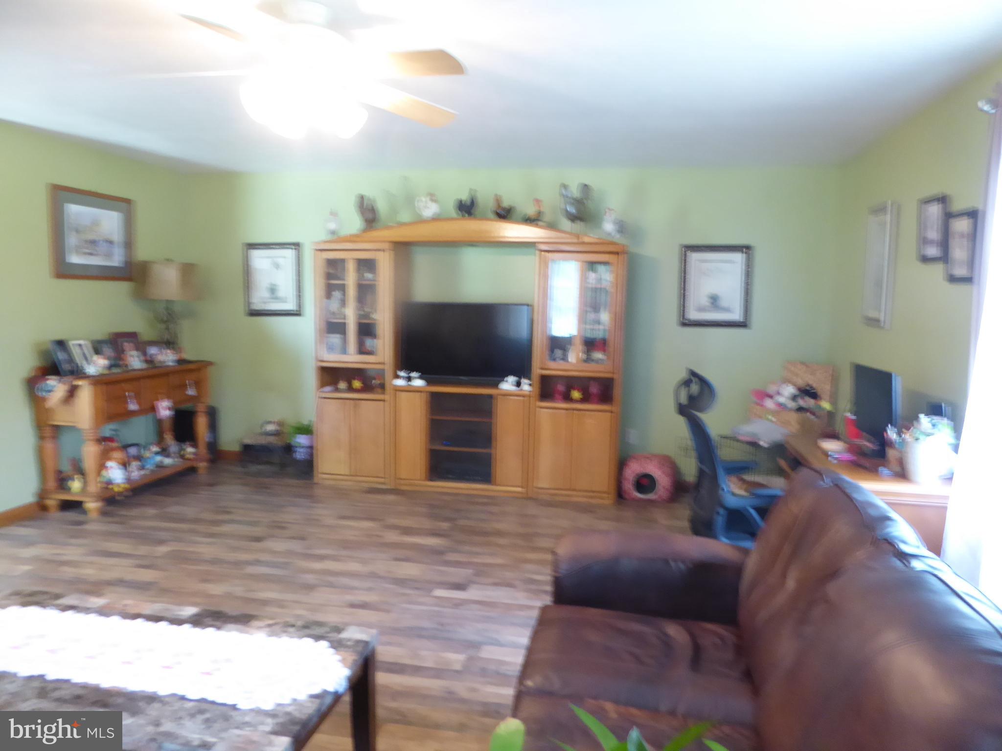 MEADOWLANDS - Residential