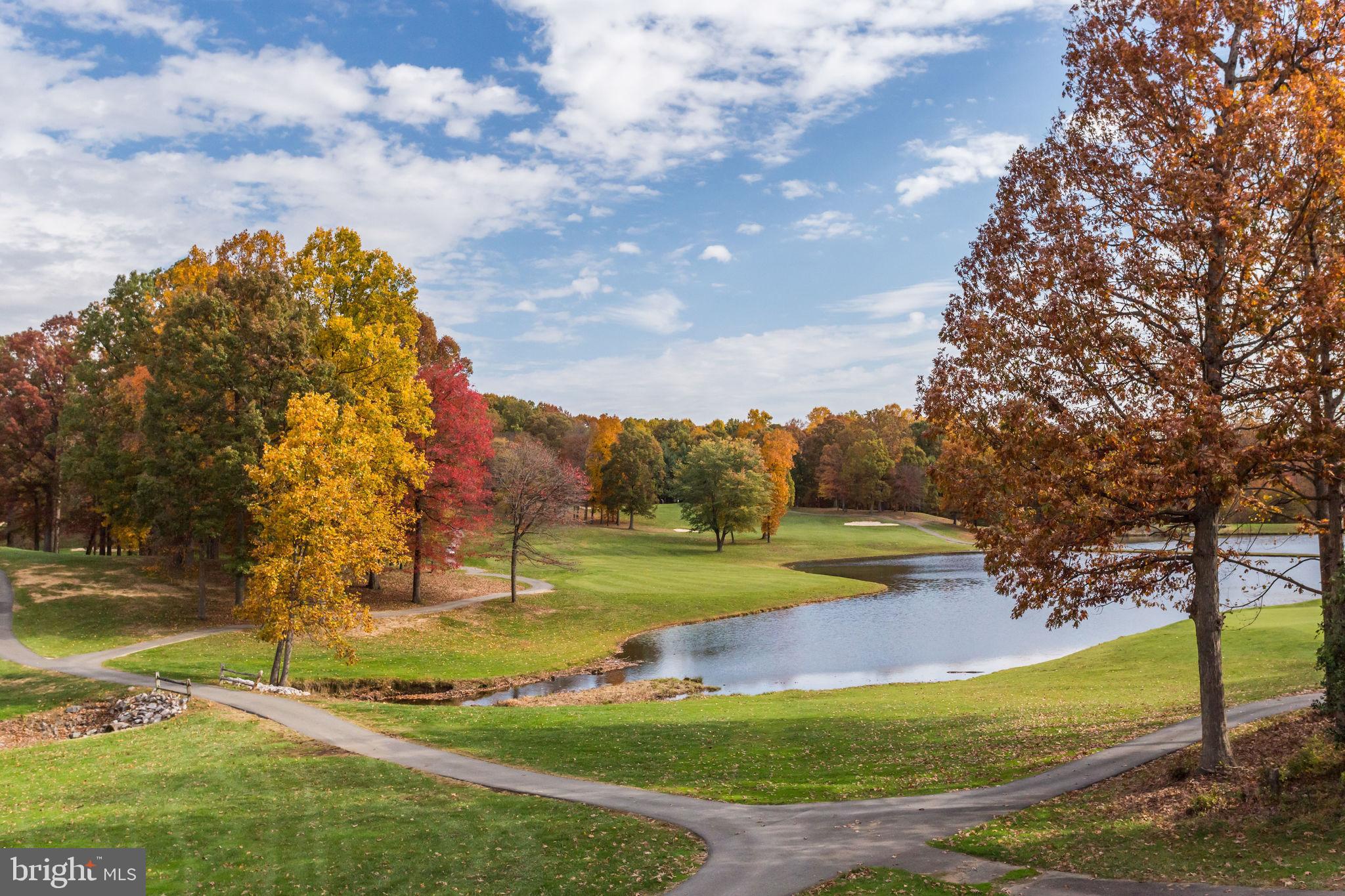 PENDERBROOK SQUARE CONDOMINIUMS - Residential Lease