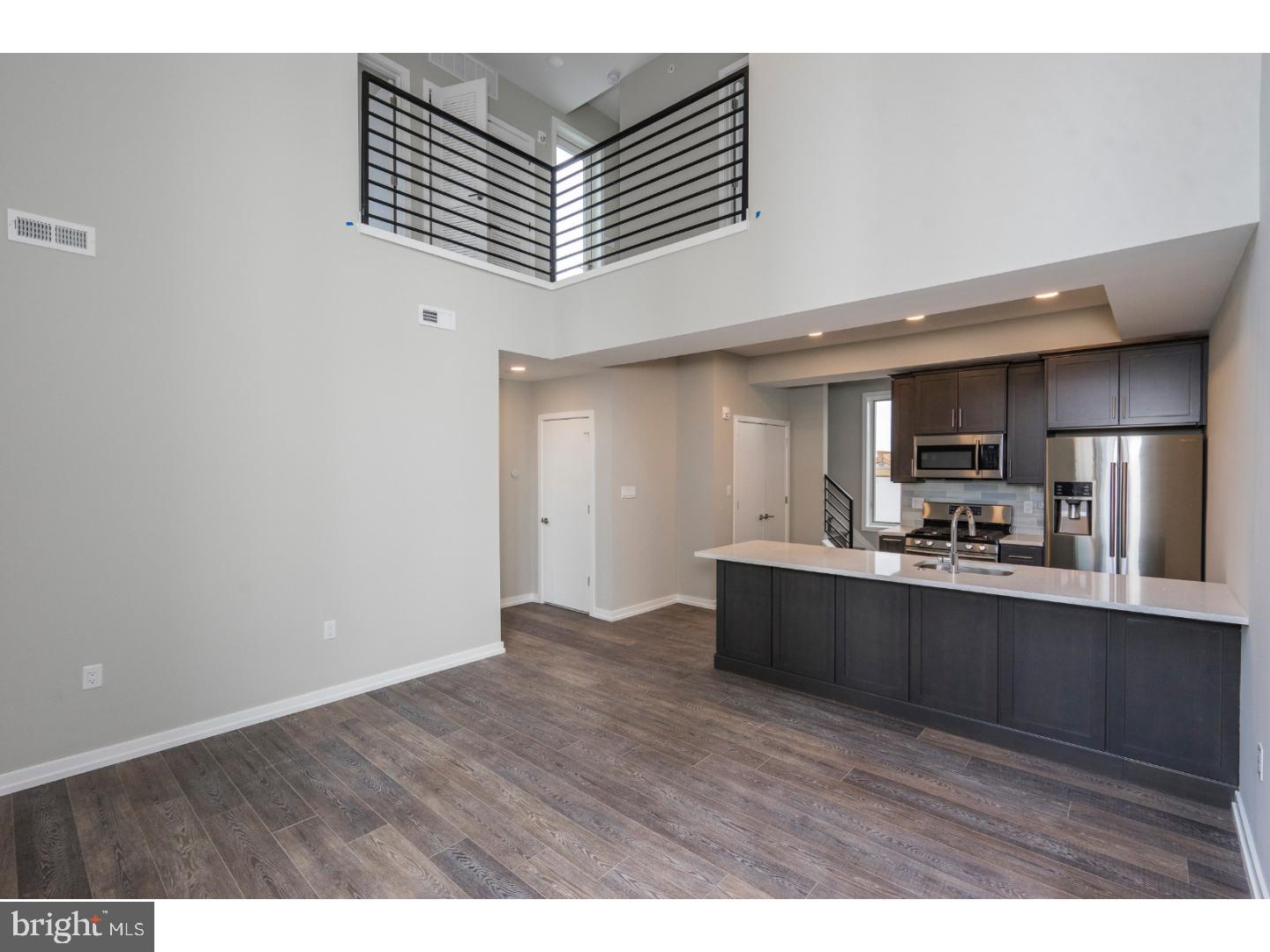 RITTENHOUSE SQUARE - Residential Income