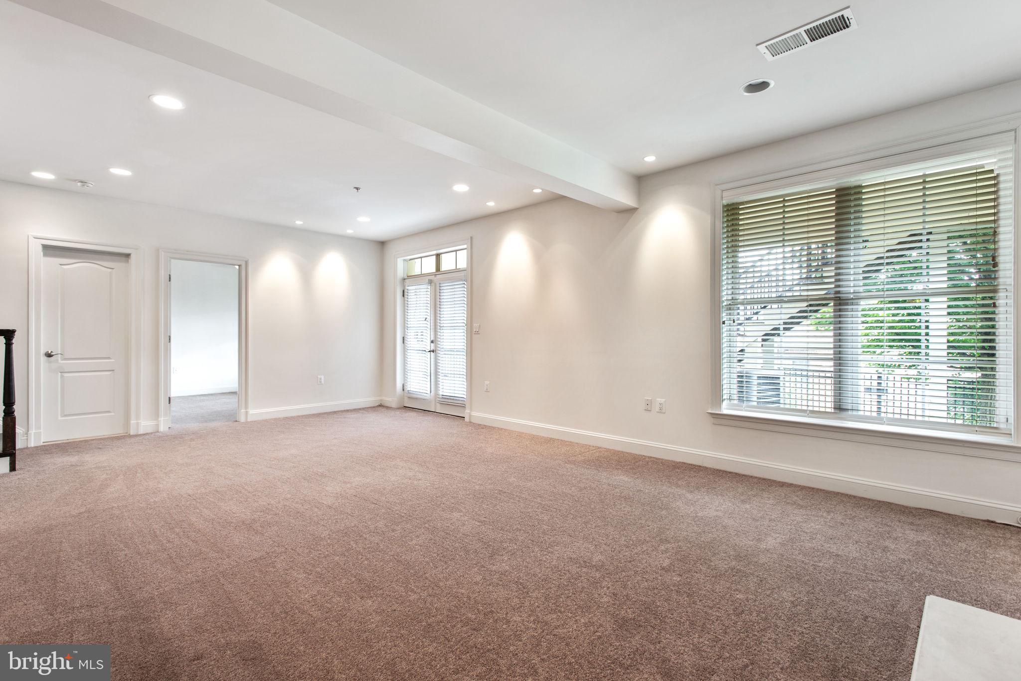 RIVER QUARRY - Residential Lease