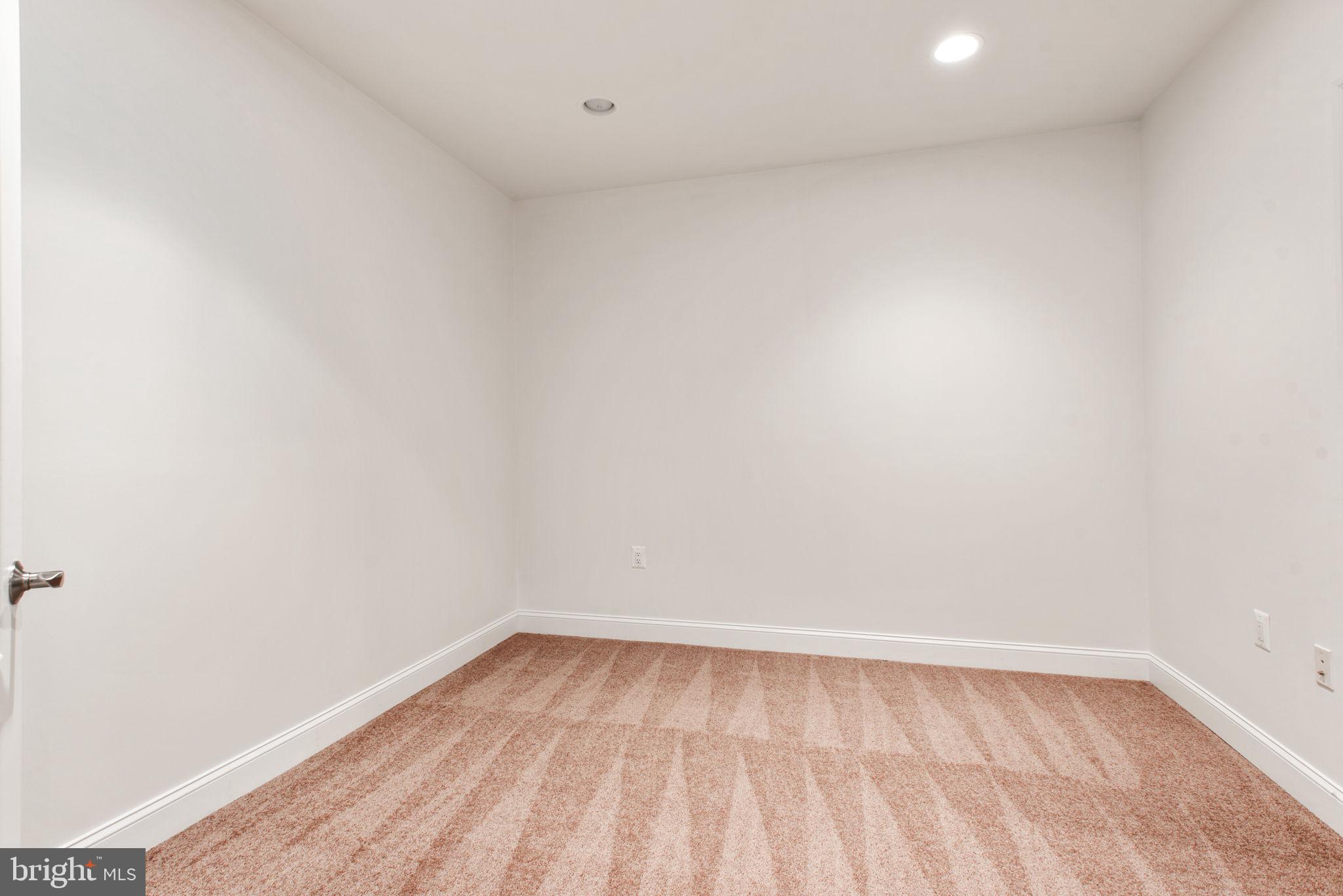 RIVER QUARRY - Residential Lease