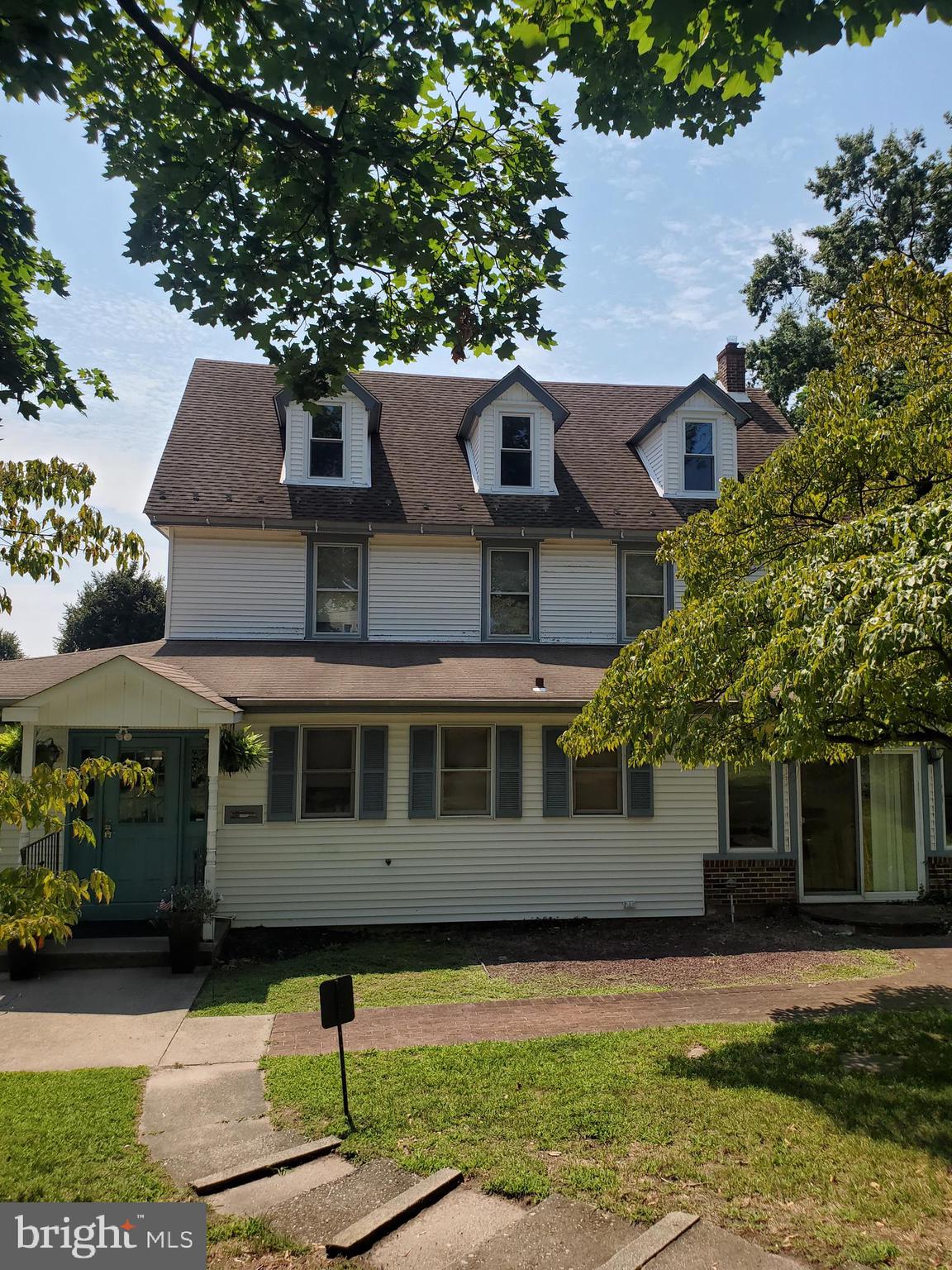 615 BELMONT AVENUE