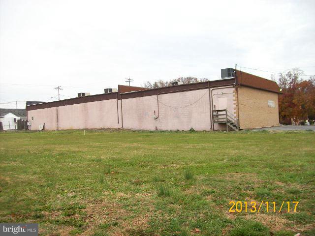 STEPHENS CITY PROPER - Commercial Lease