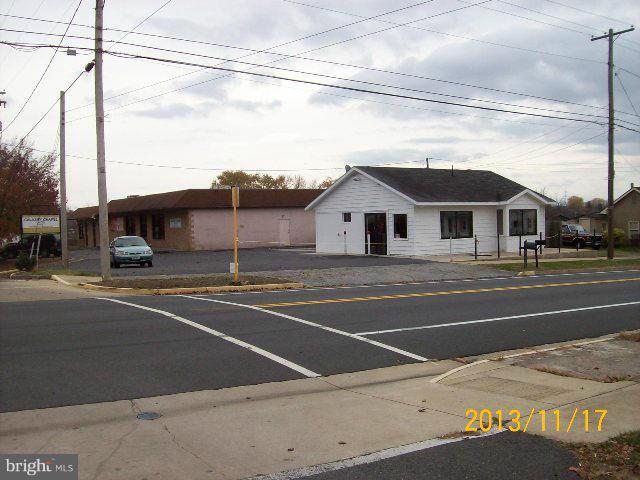 STEPHENS CITY PROPER - Commercial Lease