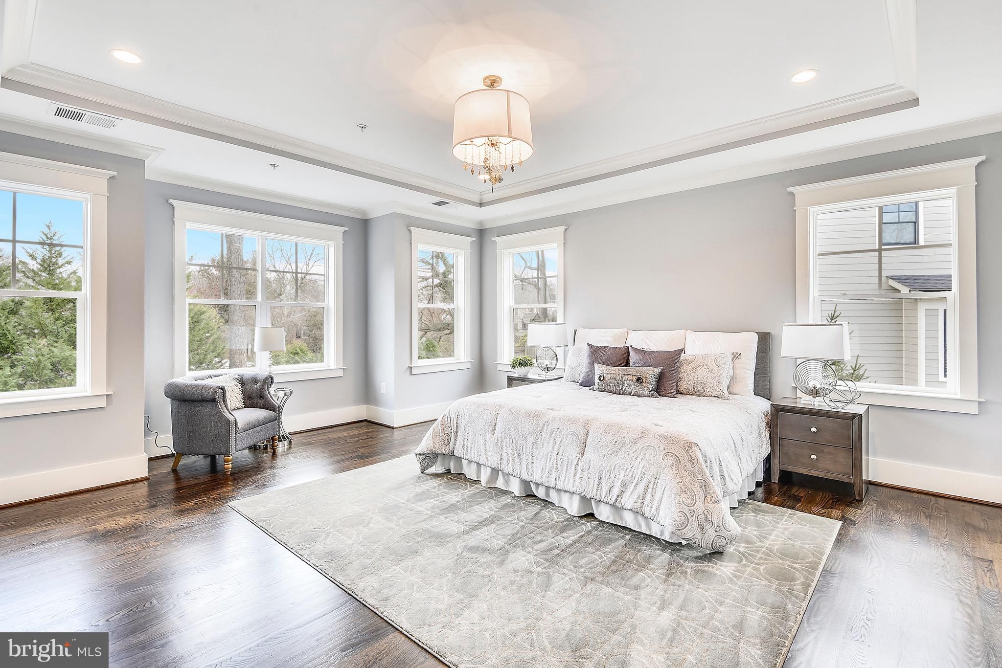 WOODHAVEN - Residential