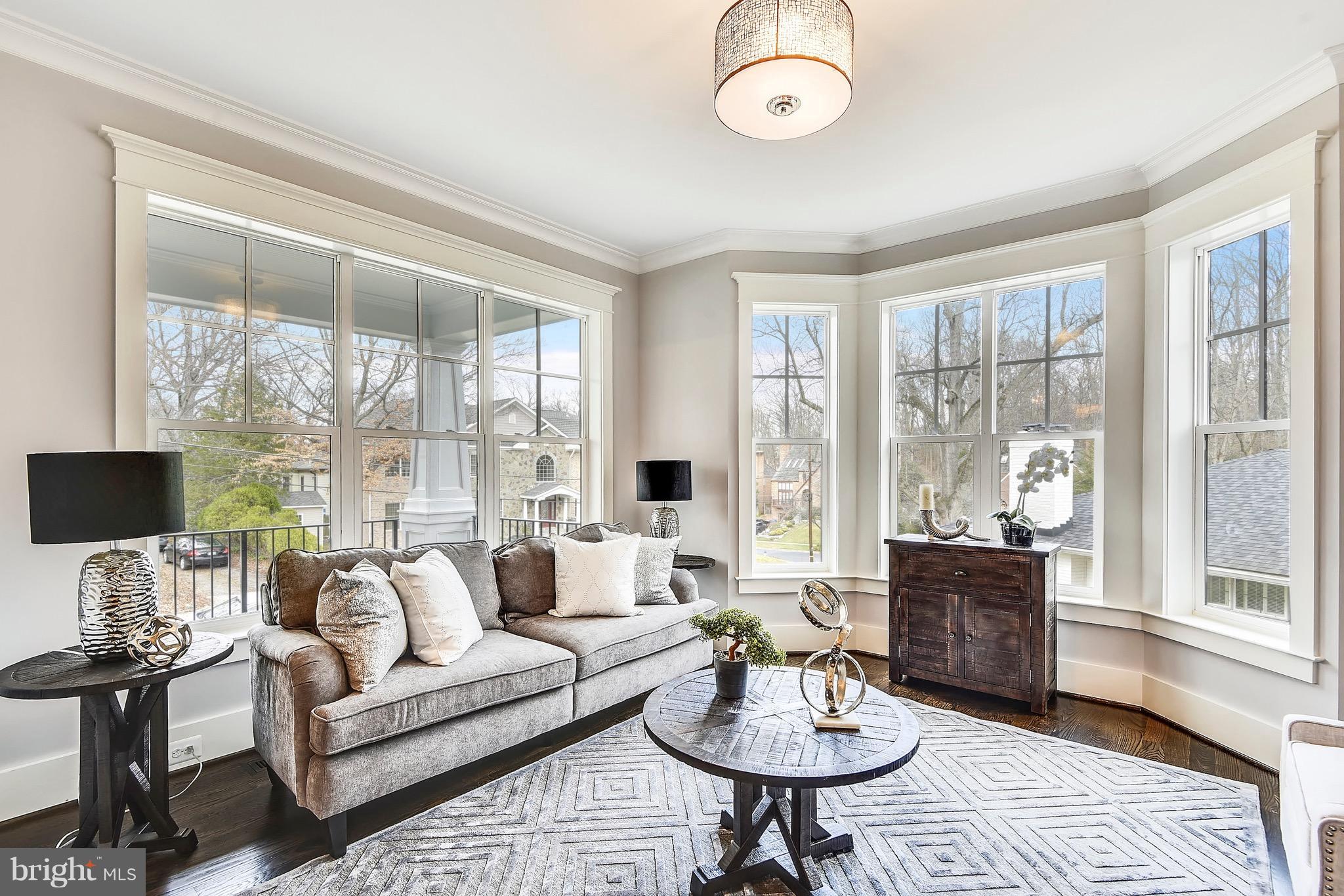 WOODHAVEN - Residential