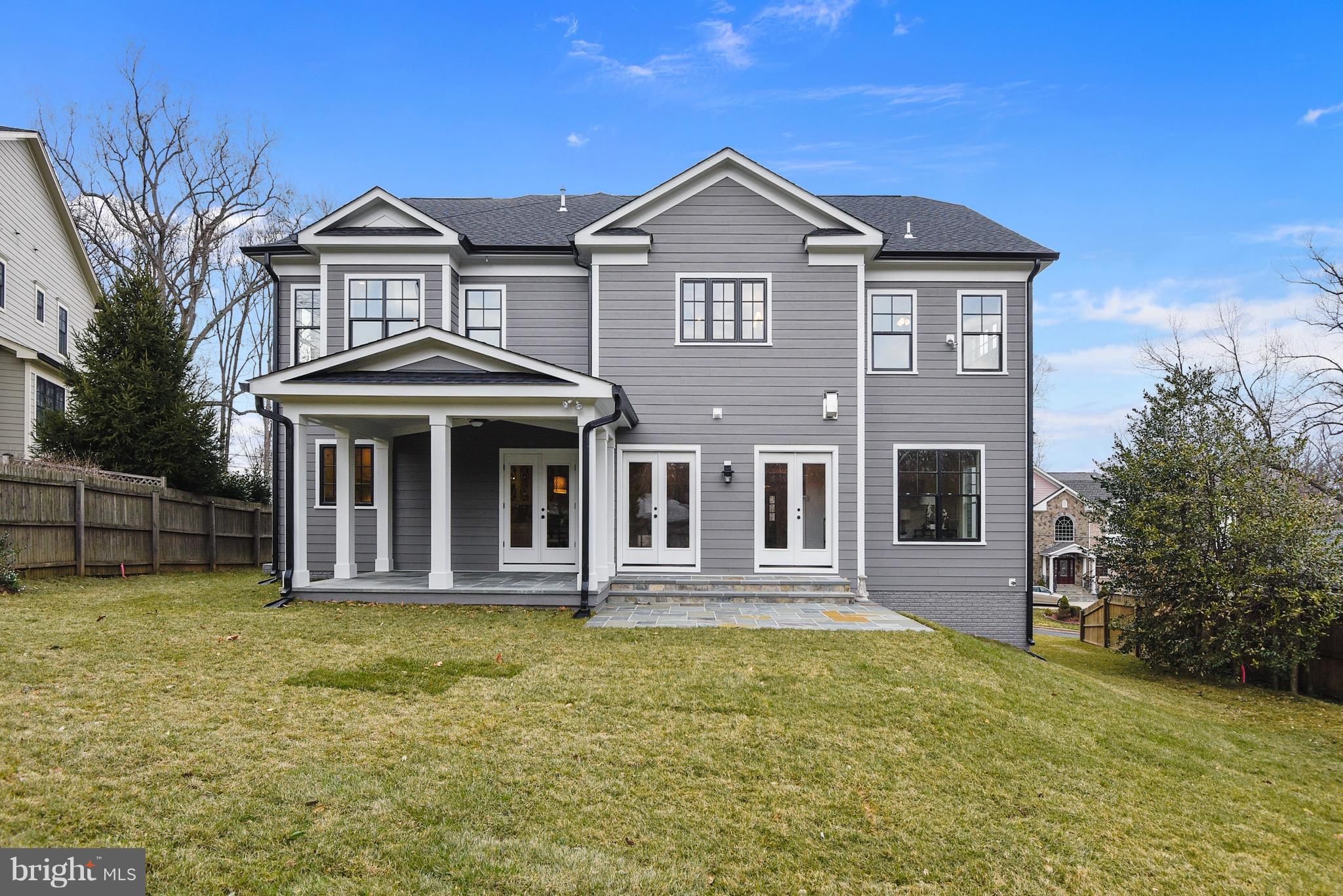 WOODHAVEN - Residential