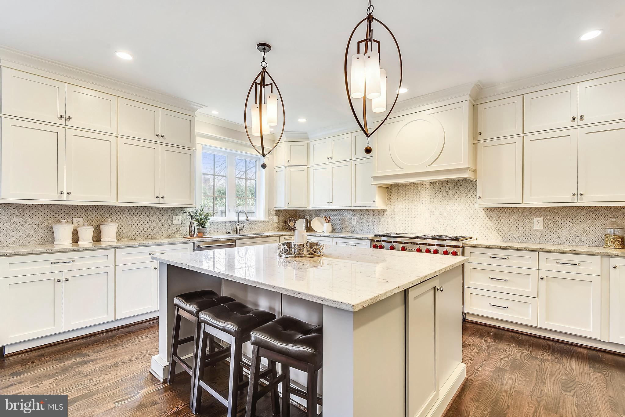 WOODHAVEN - Residential