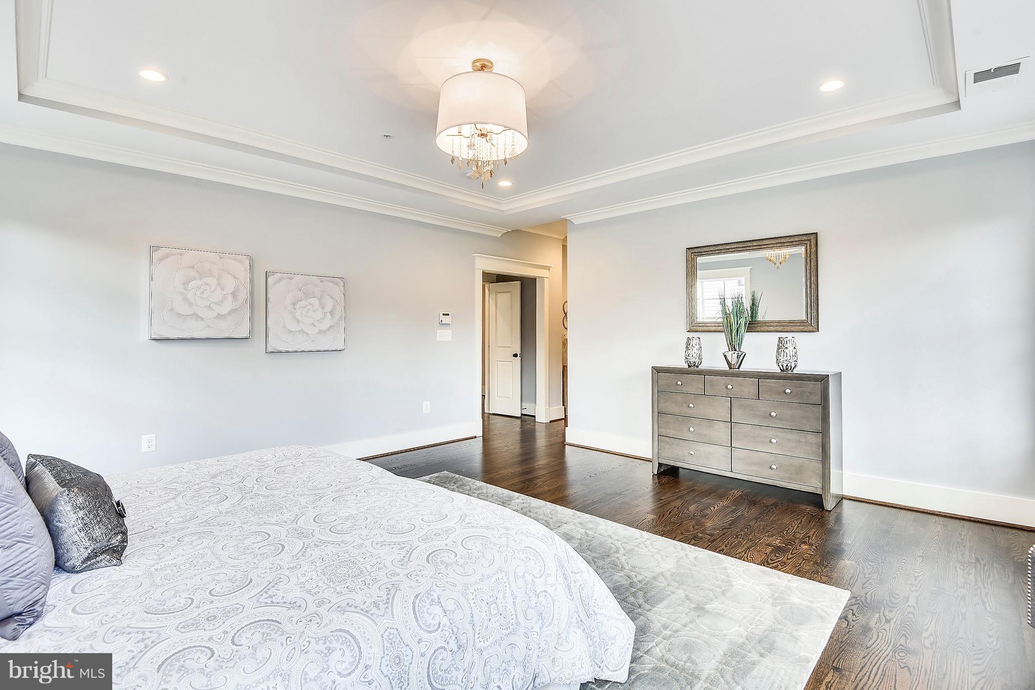 WOODHAVEN - Residential