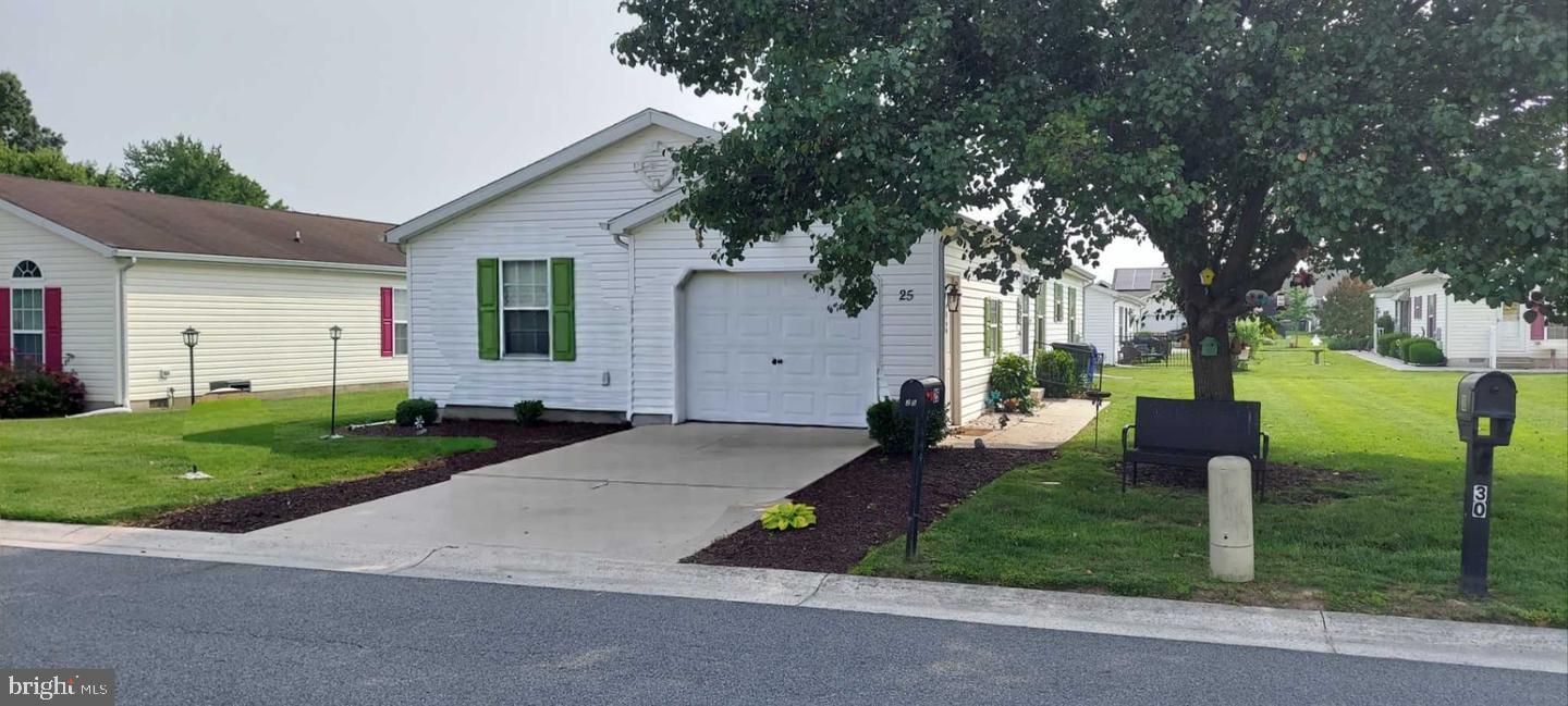 25 SILTSTONE DRIVE