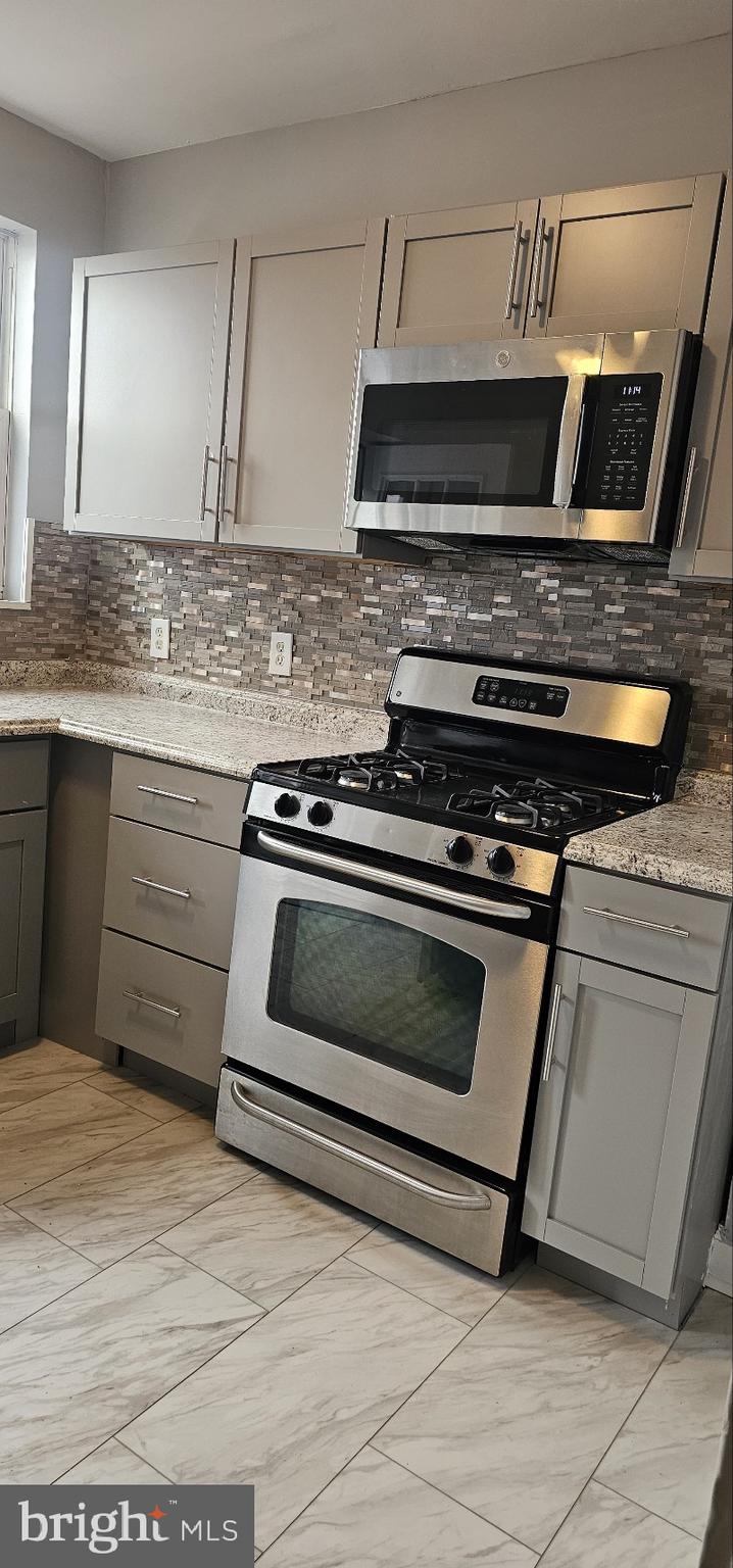 MORRELL PARK - Residential Lease