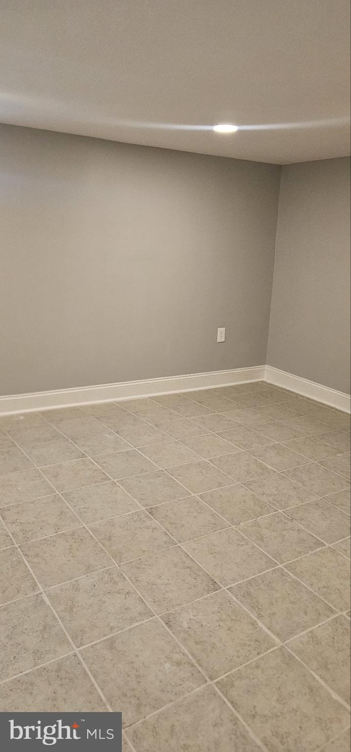 MORRELL PARK - Residential Lease