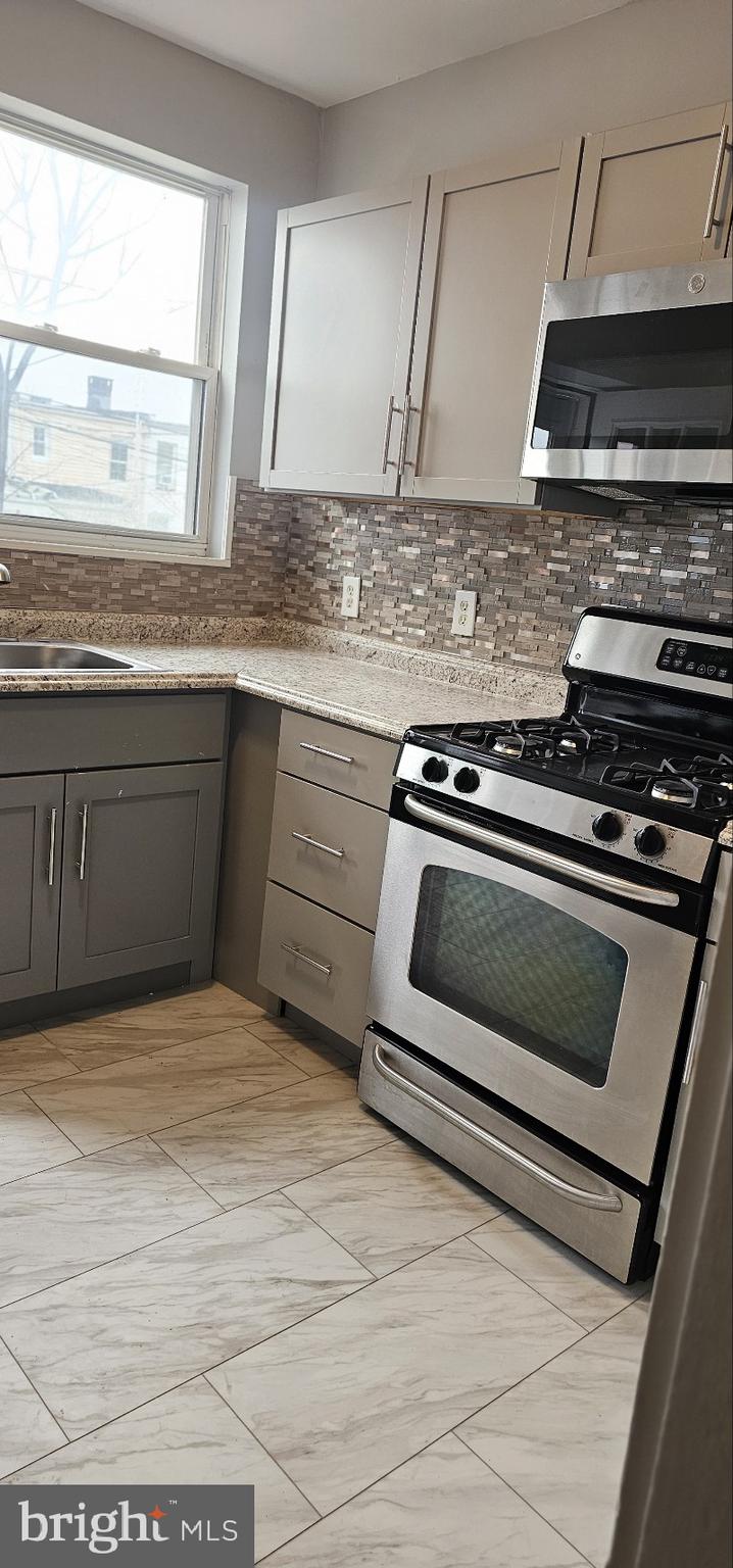 MORRELL PARK - Residential Lease