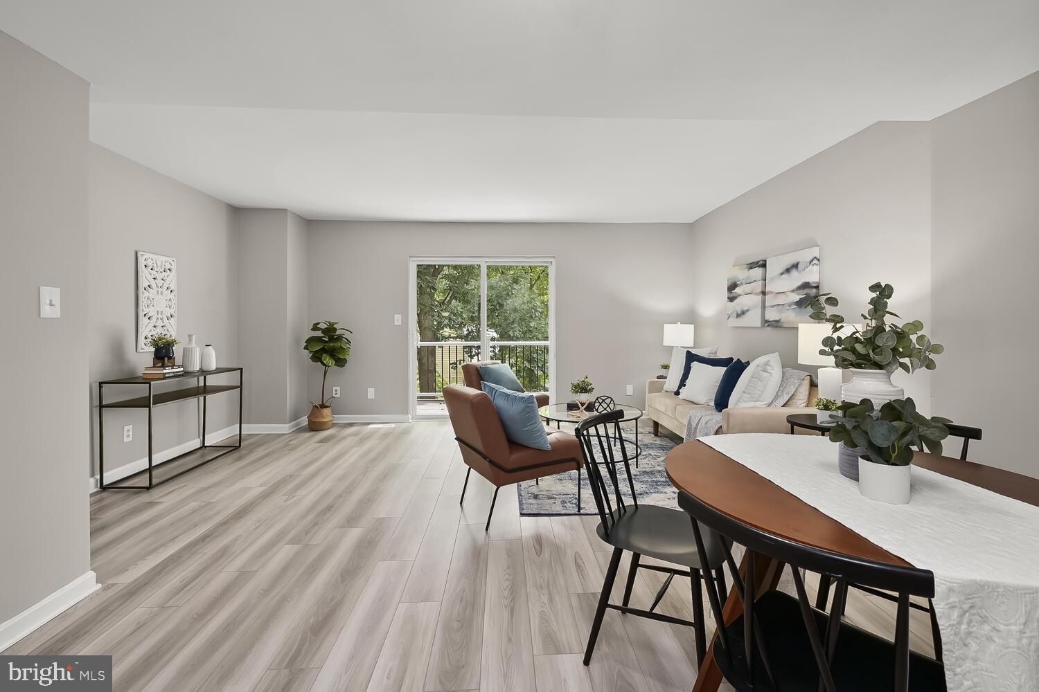 FRANKLIN RIDGE TOWNHOUSE - Residential